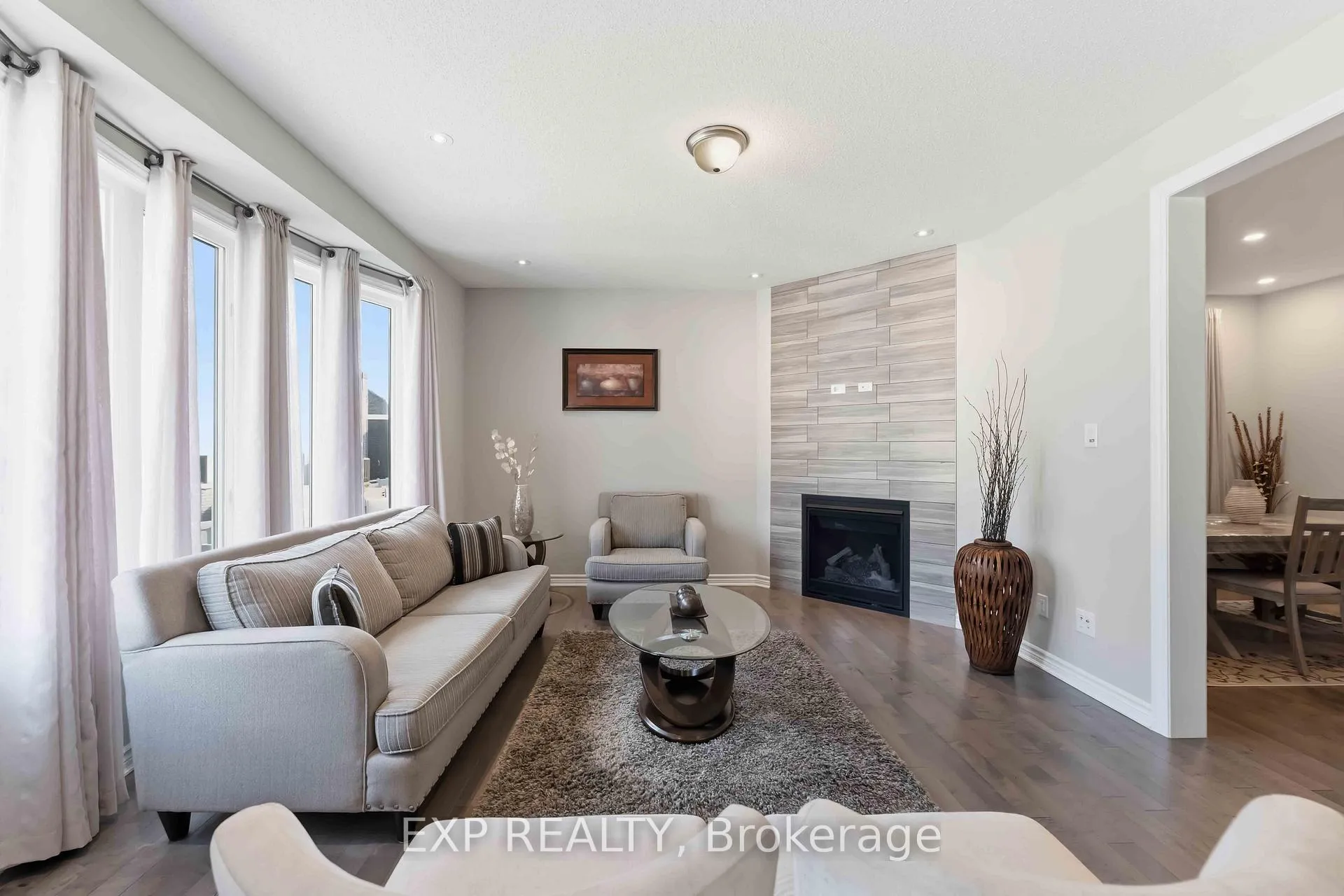 Photo 12 of 220 Willowdusk Street, Ottawa, Kanata - Emerald Meadows/Trailwest — HOMEH