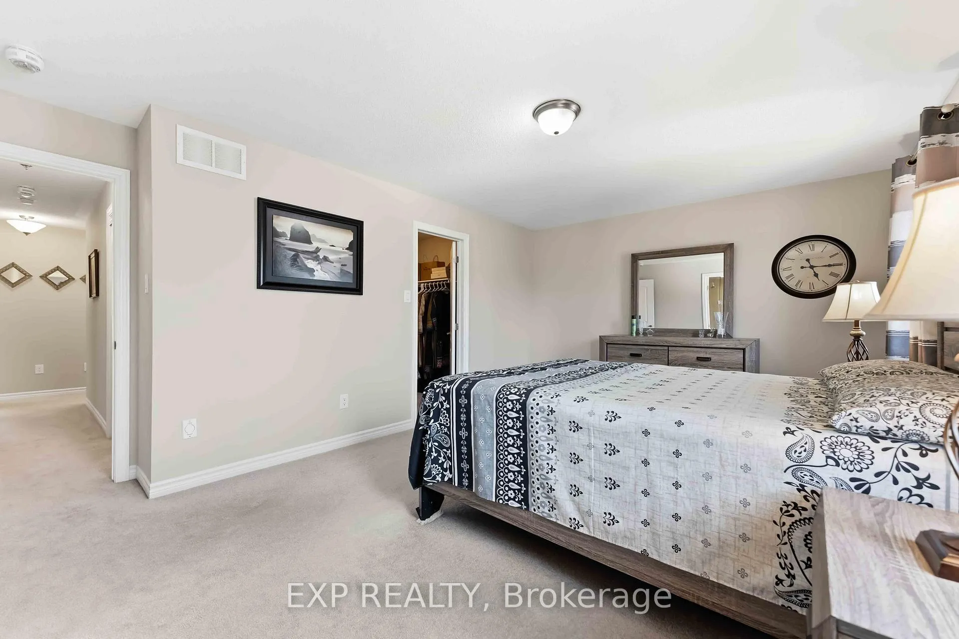 Photo 25 of 220 Willowdusk Street, Ottawa, Kanata - Emerald Meadows/Trailwest — HOMEH