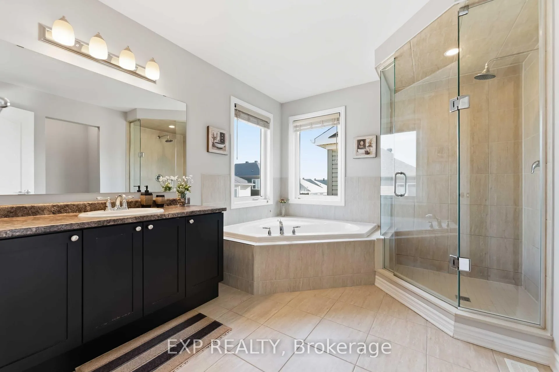 Photo 26 of 220 Willowdusk Street, Ottawa, Kanata - Emerald Meadows/Trailwest — HOMEH