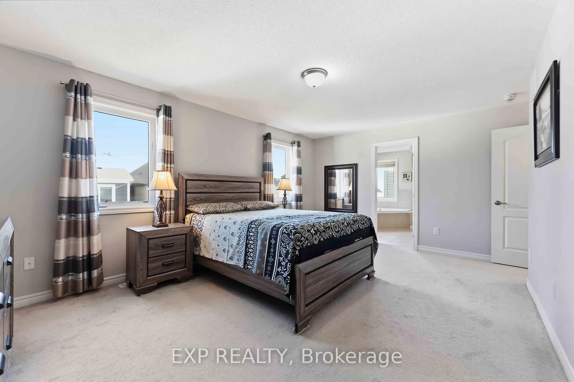 Photo 28 of 220 Willowdusk Street, Ottawa, Kanata - Emerald Meadows/Trailwest — HOMEH