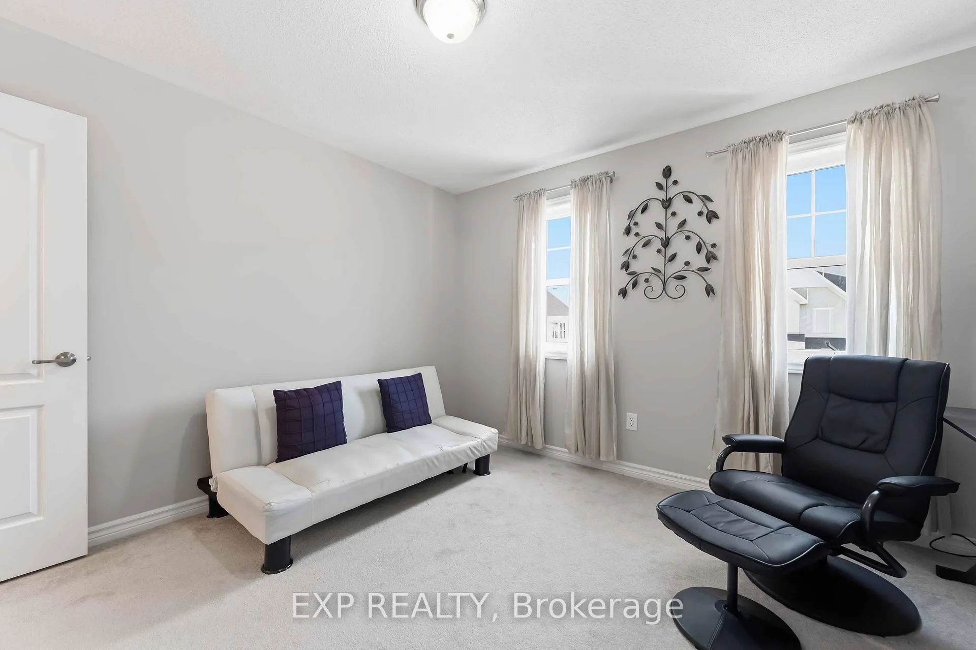 Photo 37 of 220 Willowdusk Street, Ottawa, Kanata - Emerald Meadows/Trailwest — HOMEH