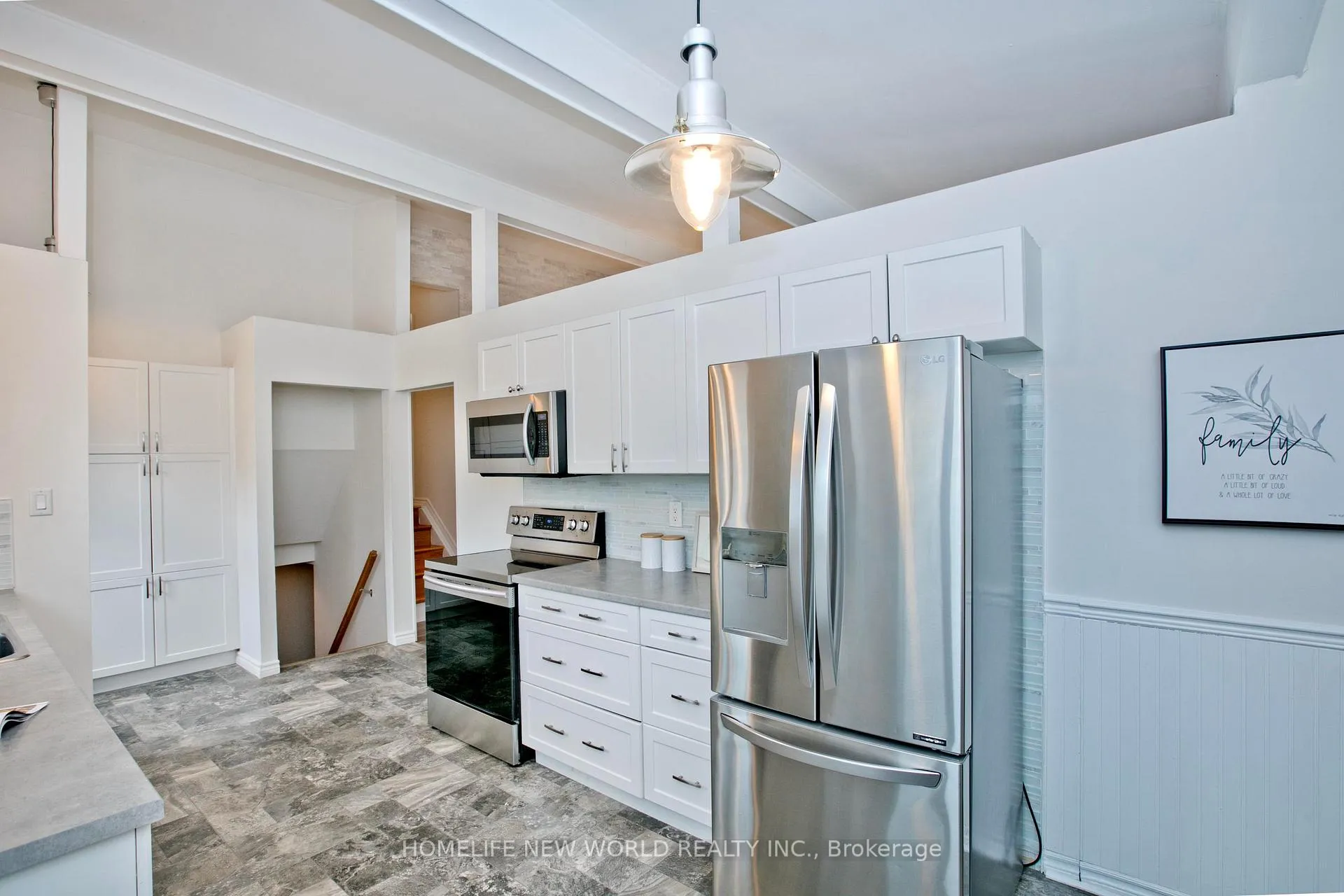 Photo 12 of 680 Annland Street, Pickering, Bay Ridges — HOMEH
