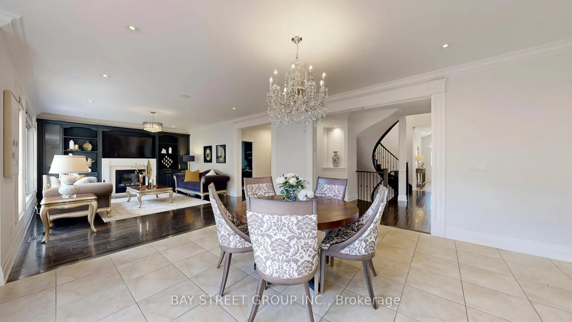 Photo 15 of 176 Upper Post Road, Vaughan, Patterson — HOMEH