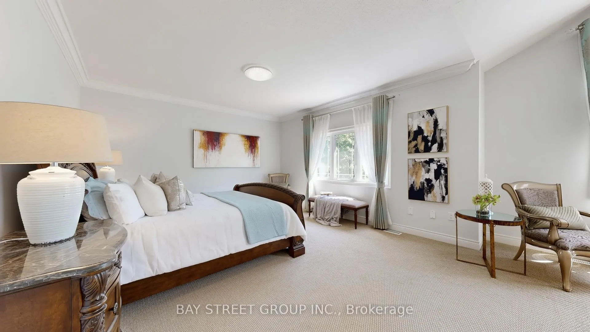 Photo 24 of 176 Upper Post Road, Vaughan, Patterson — HOMEH