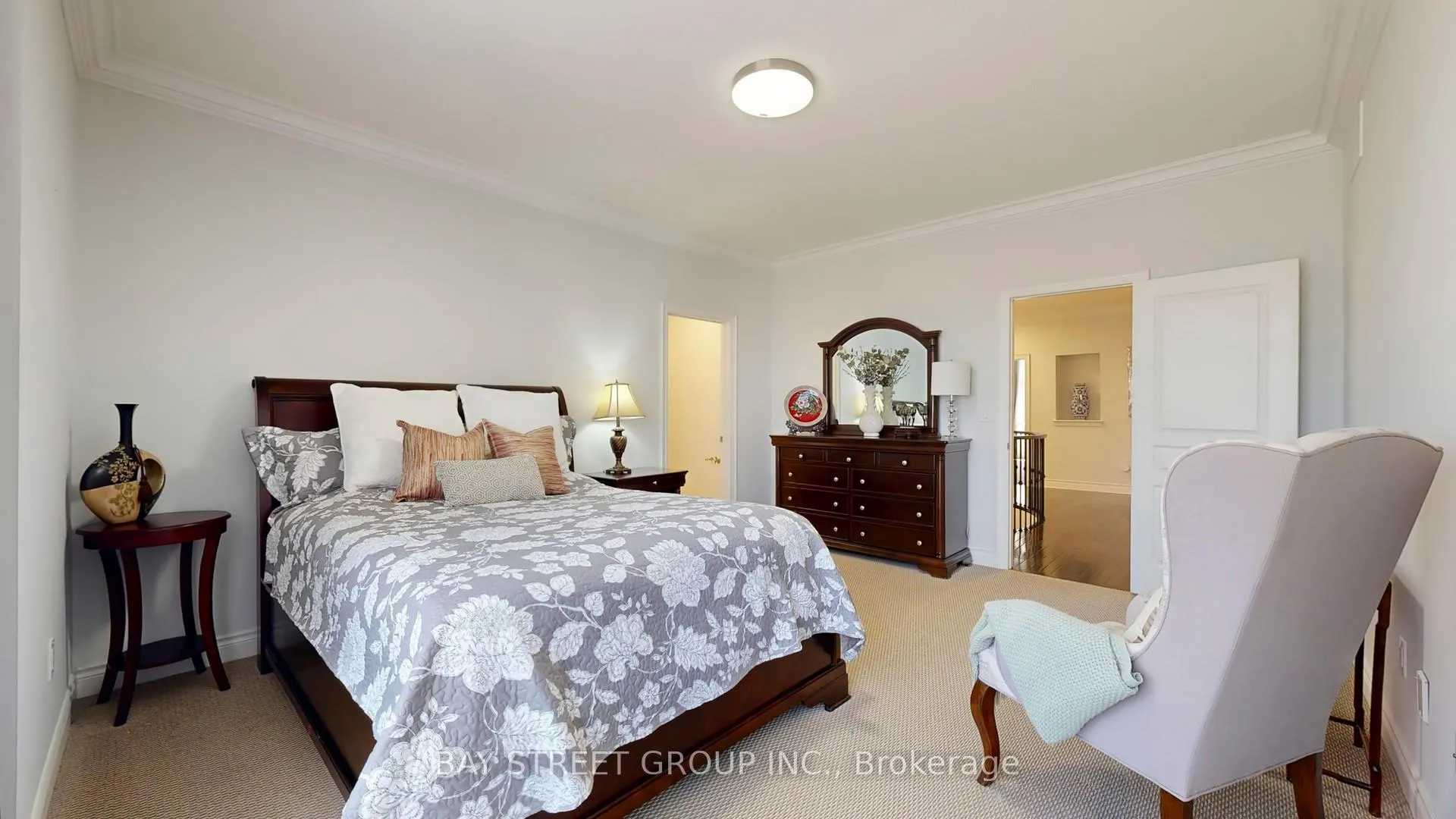 Photo 28 of 176 Upper Post Road, Vaughan, Patterson — HOMEH