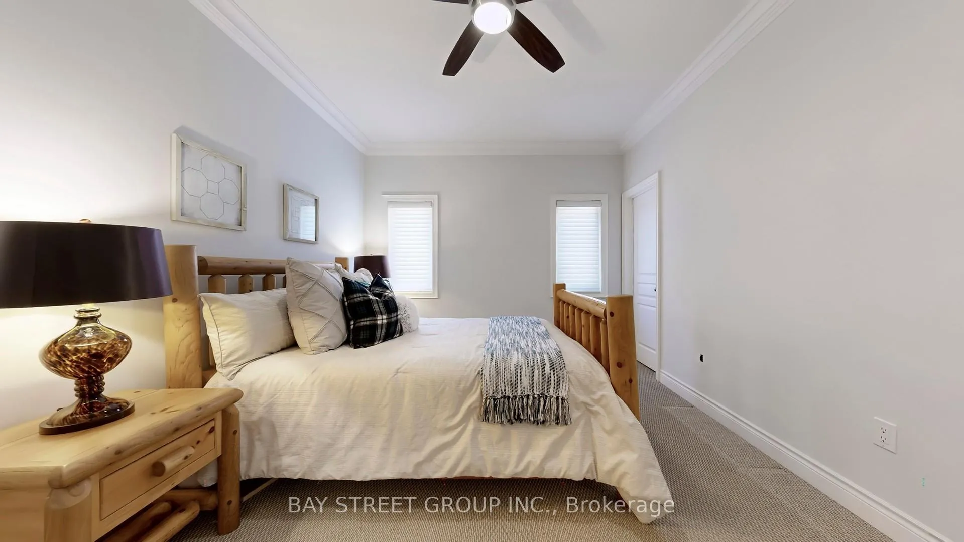 Photo 34 of 176 Upper Post Road, Vaughan, Patterson — HOMEH