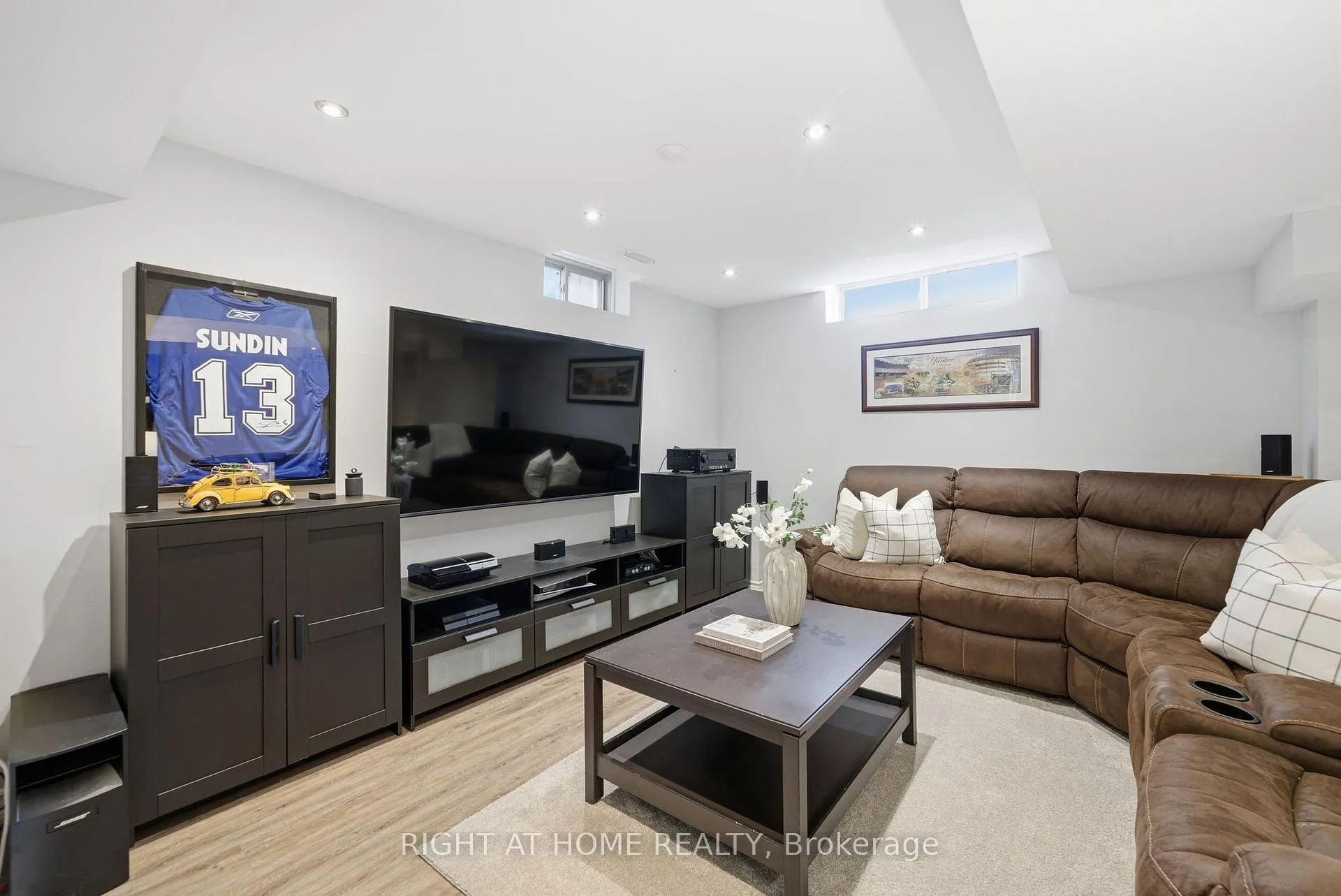 Photo 27 of 79 Ross Wright Avenue, Clarington, Bowmanville — HOMEH