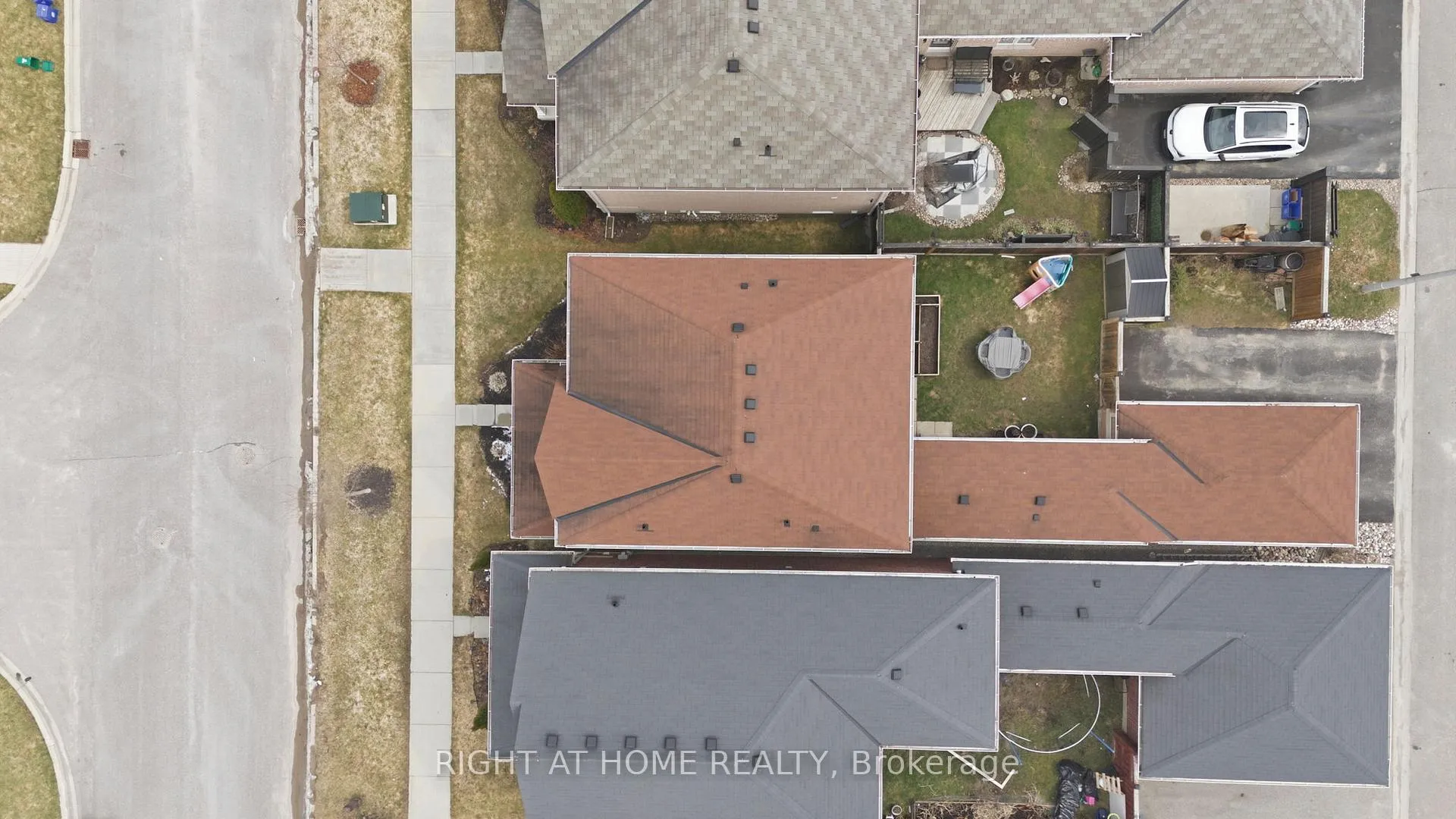 Photo 35 of 79 Ross Wright Avenue, Clarington, Bowmanville — HOMEH