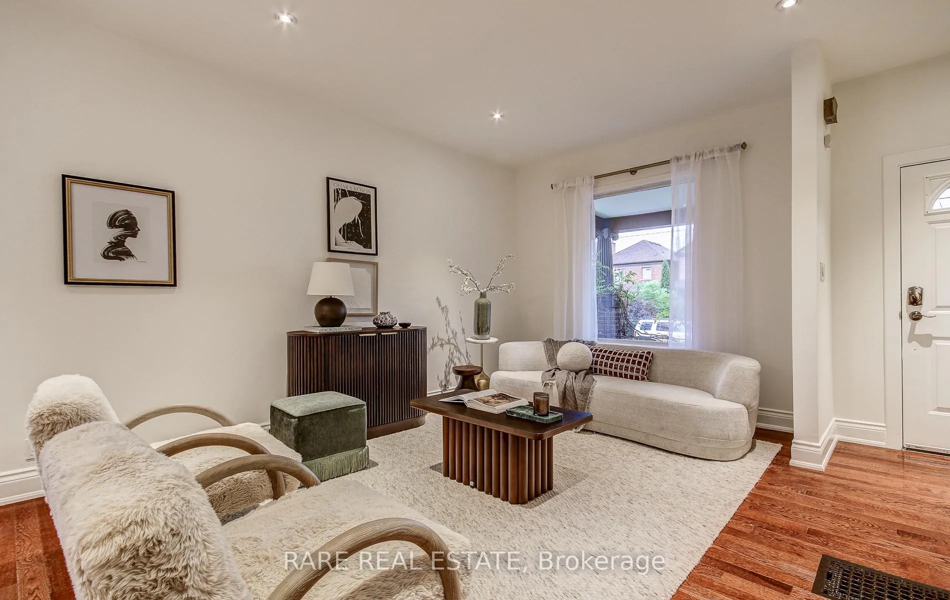 Photo 4 of 965 Logan Avenue, Toronto, Playter Estates-Danforth — HOMEH