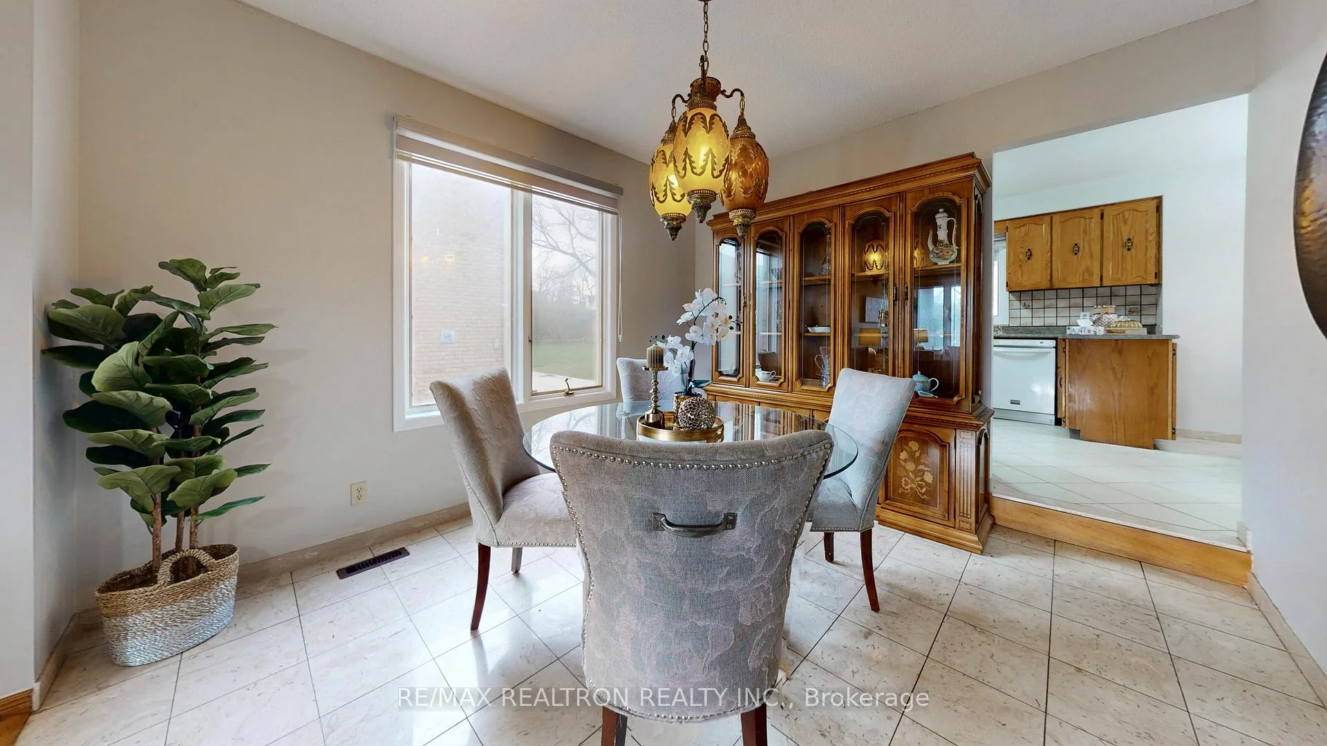 Photo 8 of 33 Byer Drive, Markham, Raymerville — HOMEH