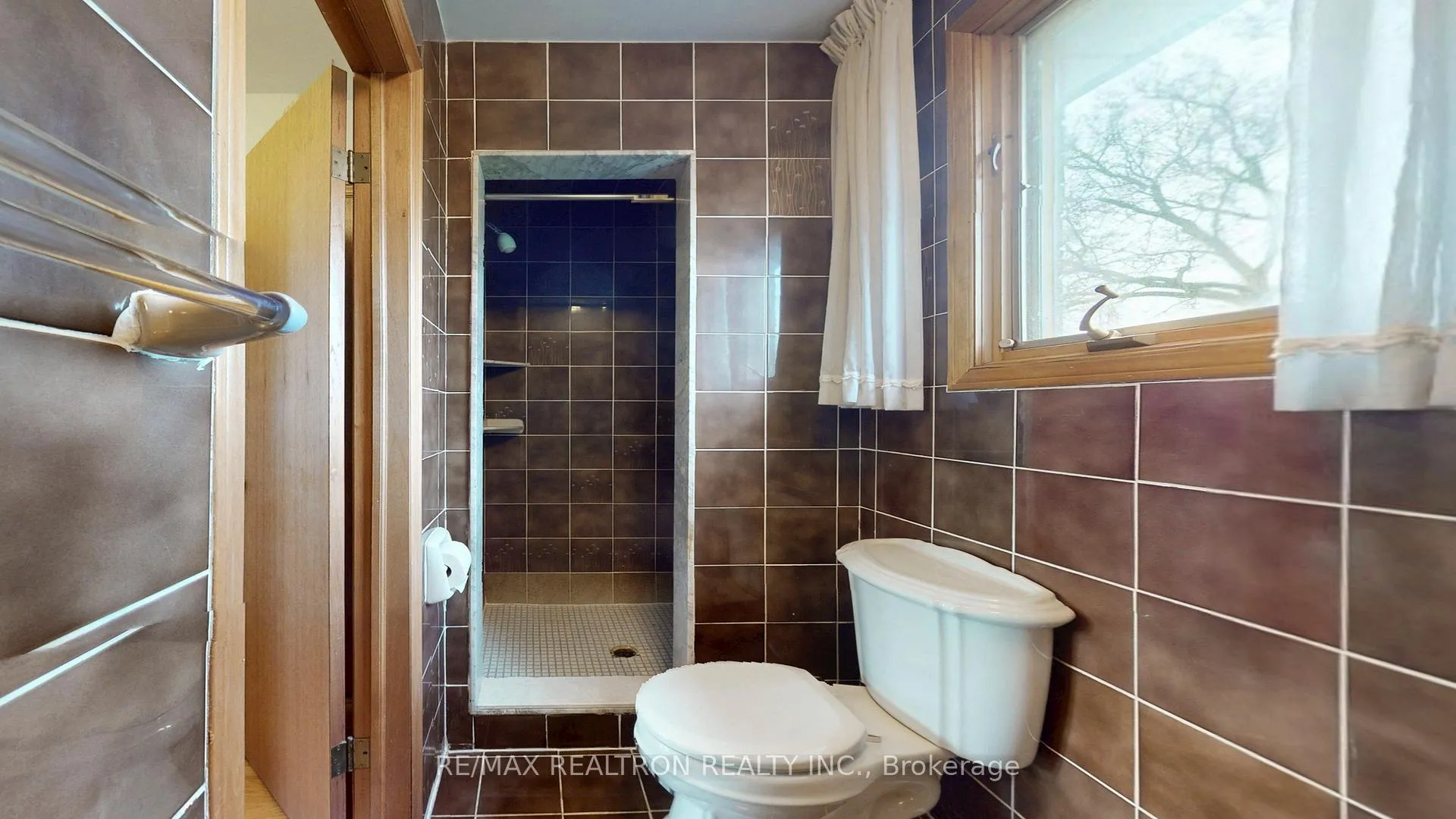 Photo 30 of 33 Byer Drive, Markham, Raymerville — HOMEH