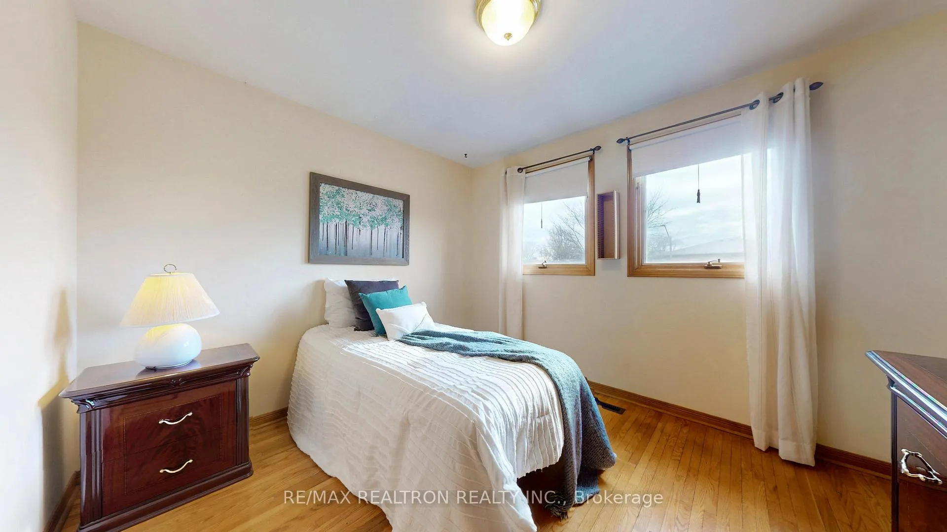 Photo 31 of 33 Byer Drive, Markham, Raymerville — HOMEH