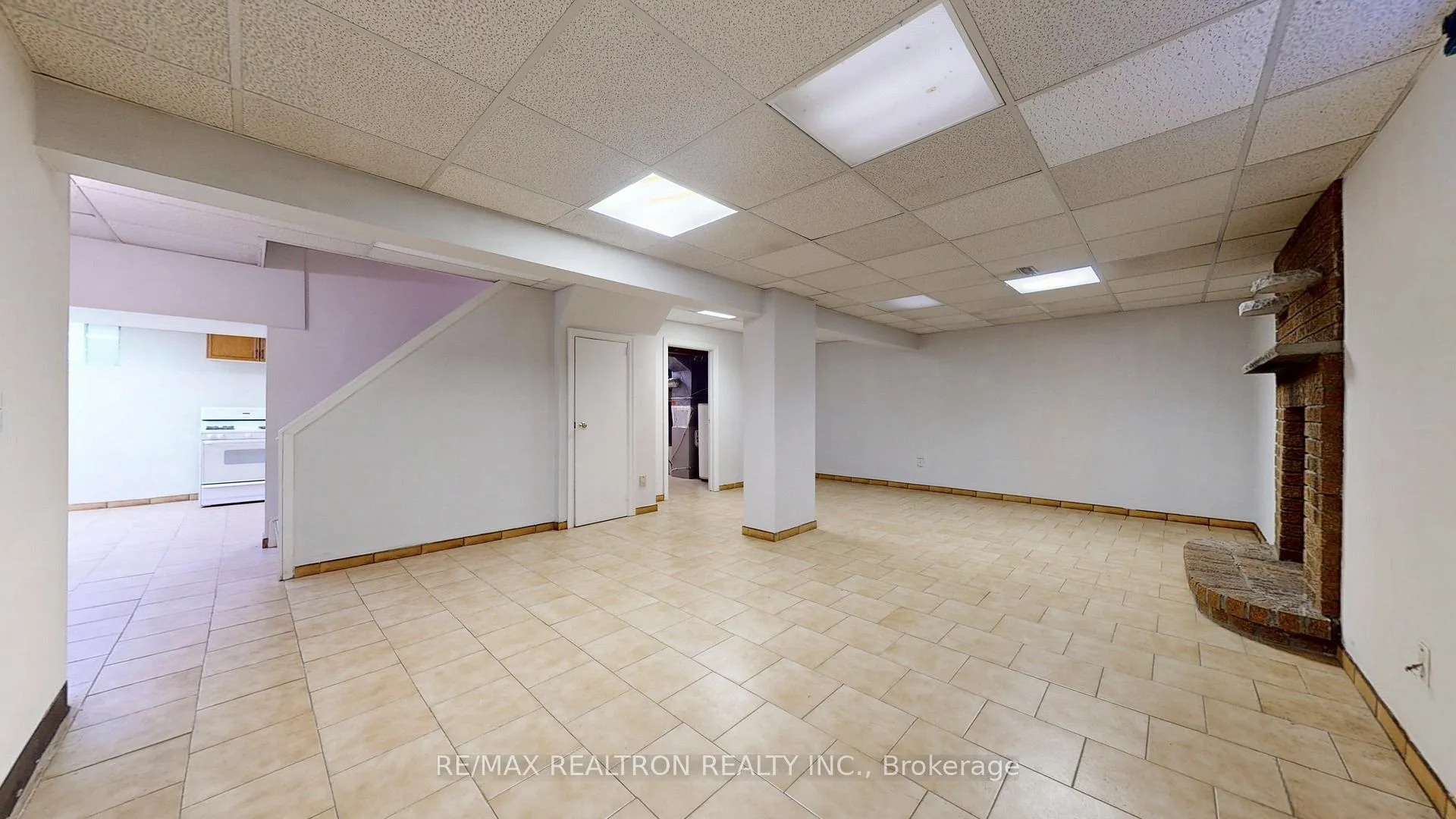 Photo 41 of 33 Byer Drive, Markham, Raymerville — HOMEH