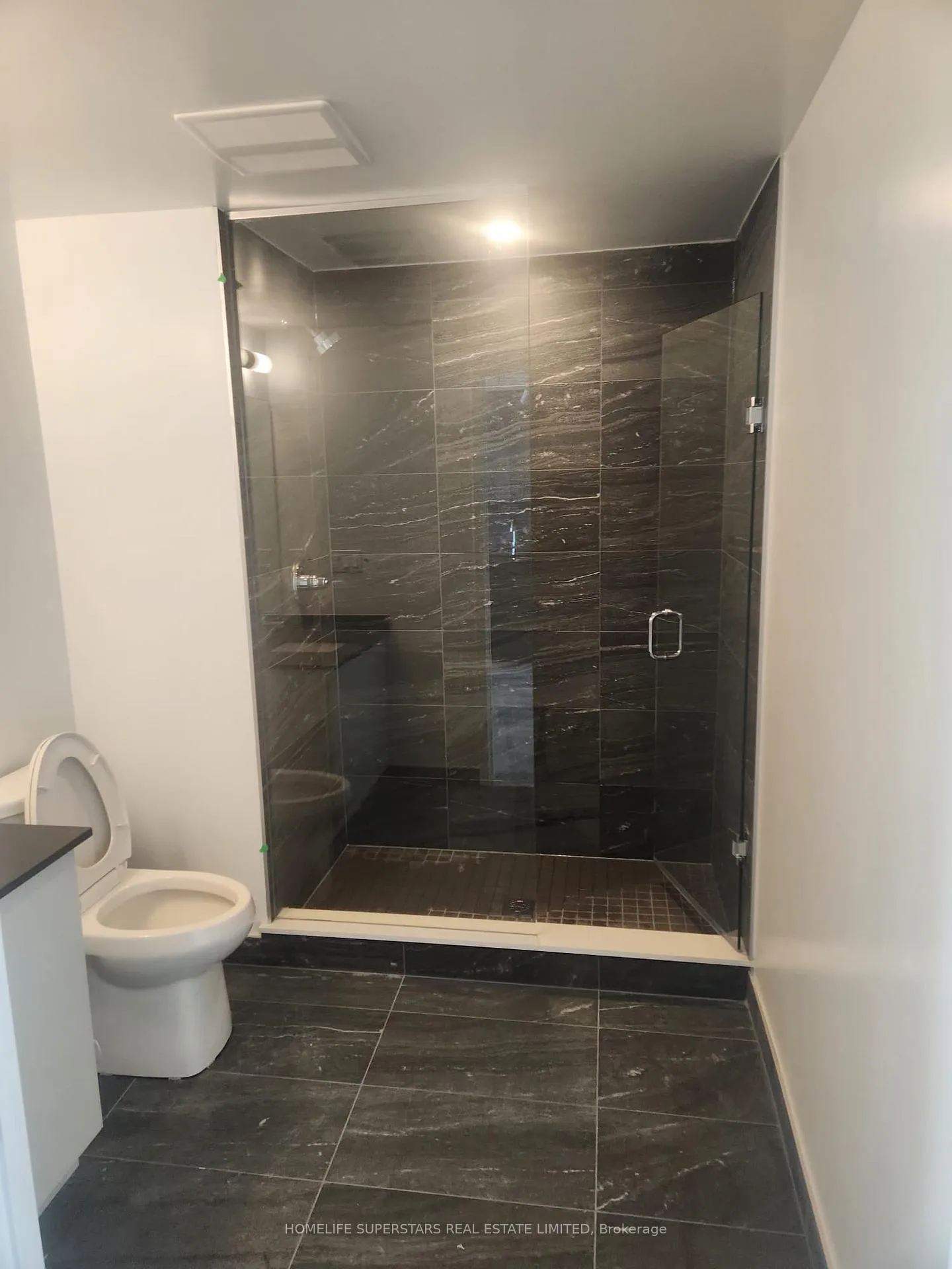 Photo 11 of Unit 607, 2075 Lakeshore Road, Burlington, Brant — HOMEH