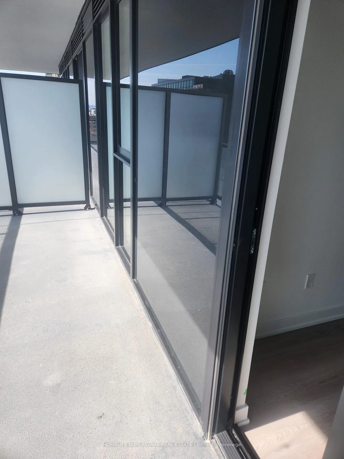 Photo 14 of Unit 607, 2075 Lakeshore Road, Burlington, Brant — HOMEH