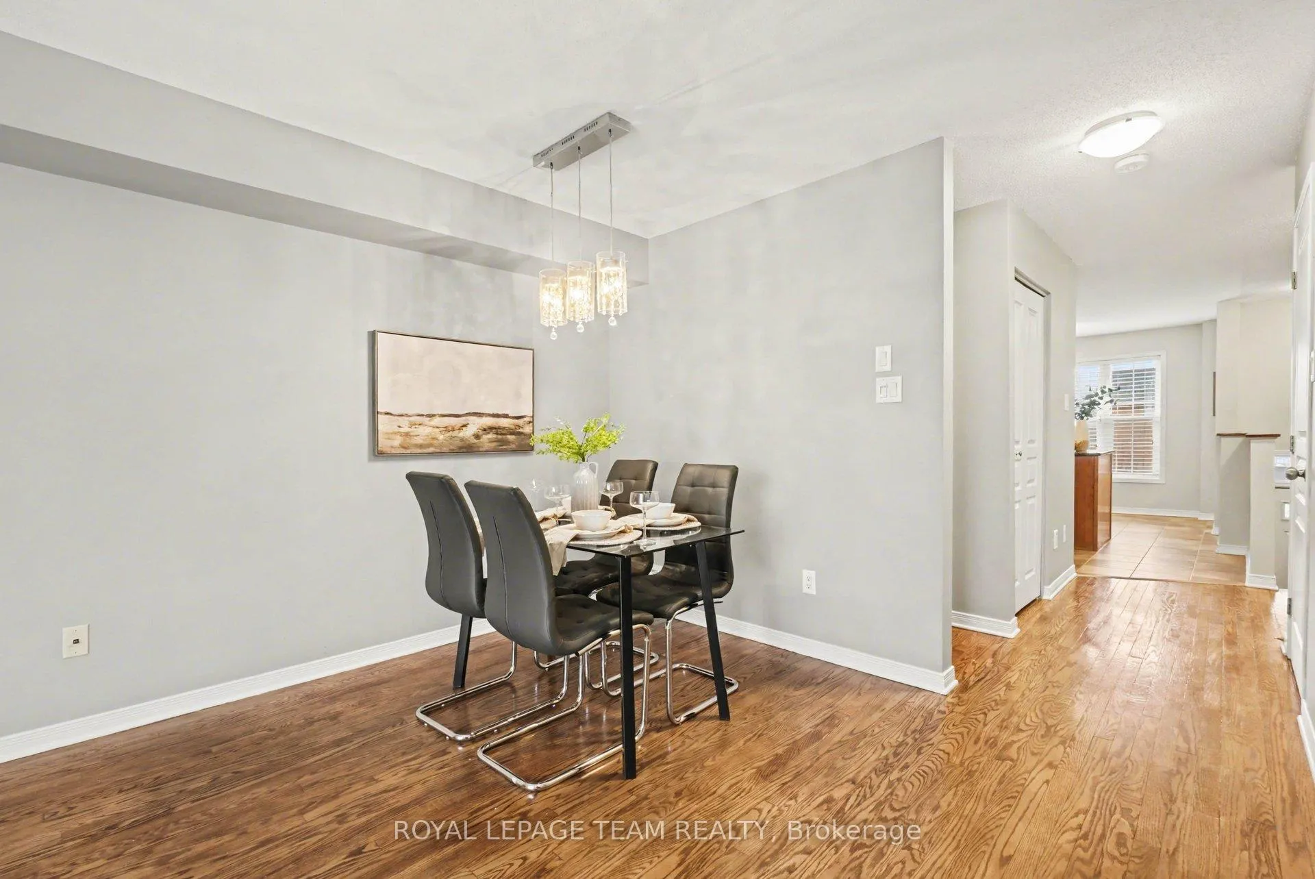 Photo 11 of 175 Scout Street, Ottawa, Central Park — HOMEH