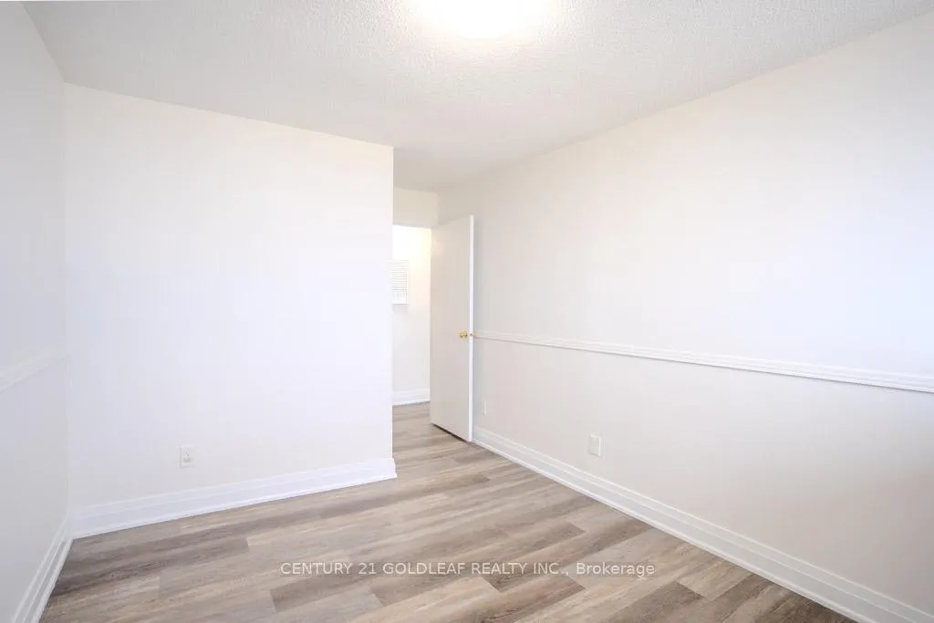 Photo 26 of Unit 501, 415 Greenview Avenue, Ottawa, Lincoln Heights — HOMEH