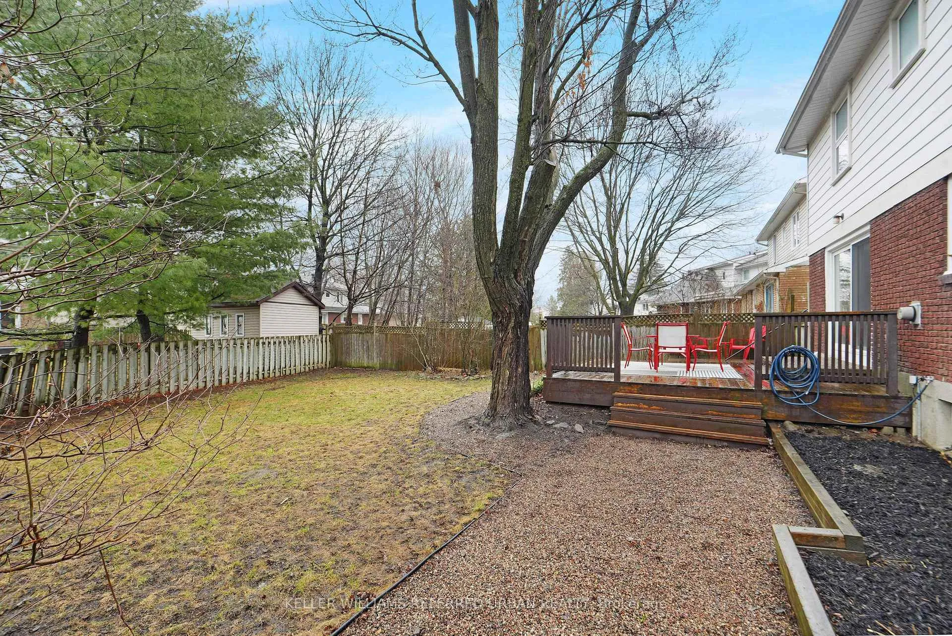Photo 31 of 682 Glenhurst Crescent, Ottawa, Beacon Hill North — HOMEH