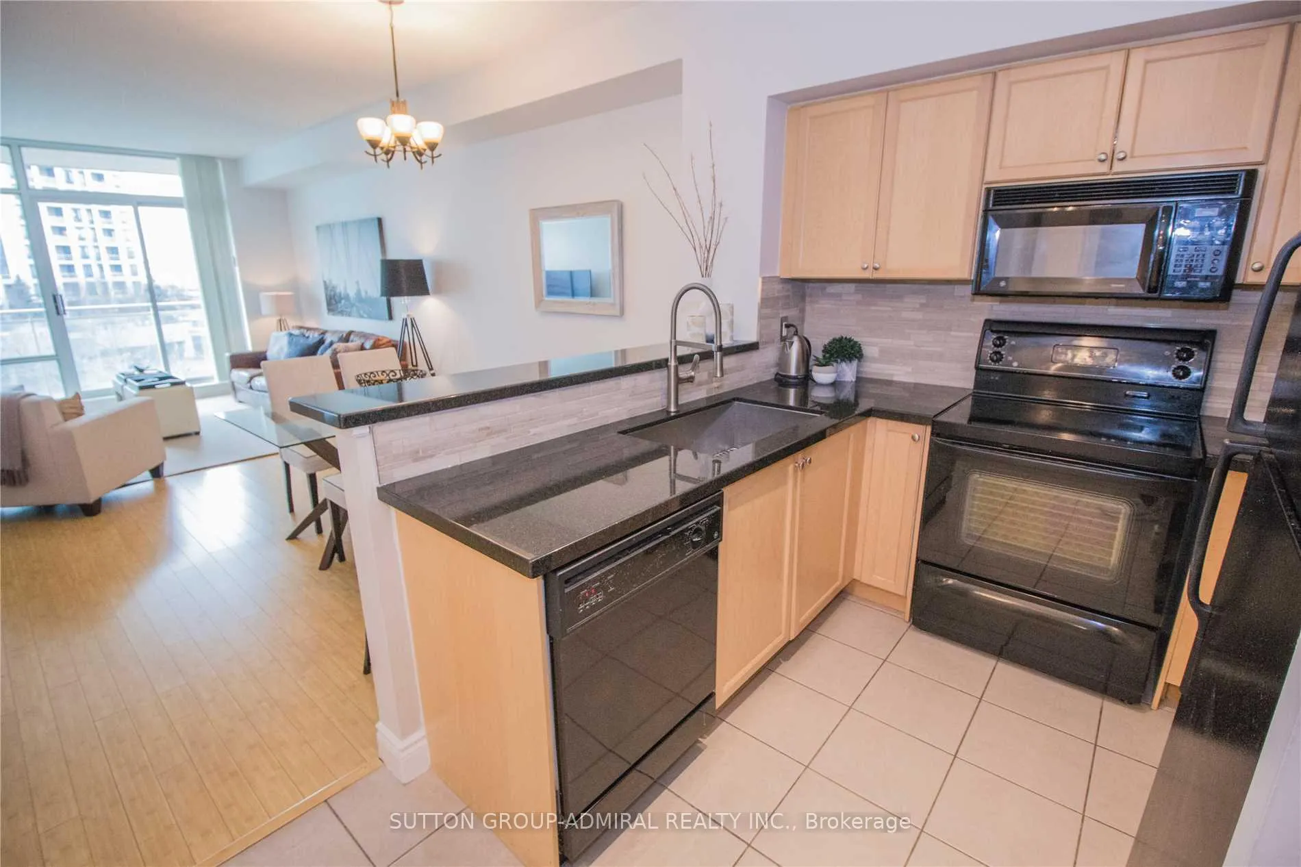 Photo 5 of Unit 410, 5 Marine Parade Drive, Etobicoke, Mimico — HOMEH