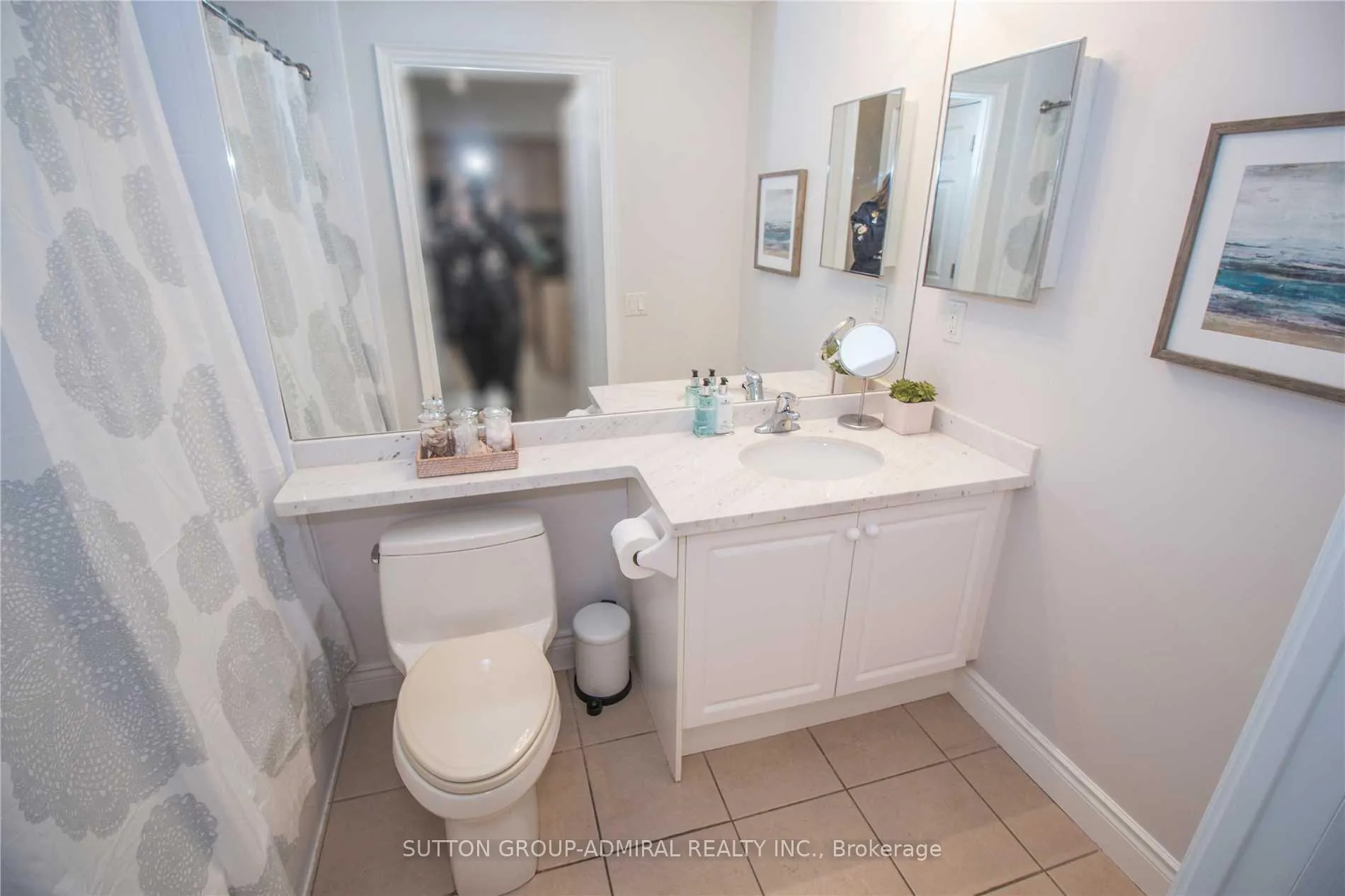 Photo 10 of Unit 410, 5 Marine Parade Drive, Etobicoke, Mimico — HOMEH
