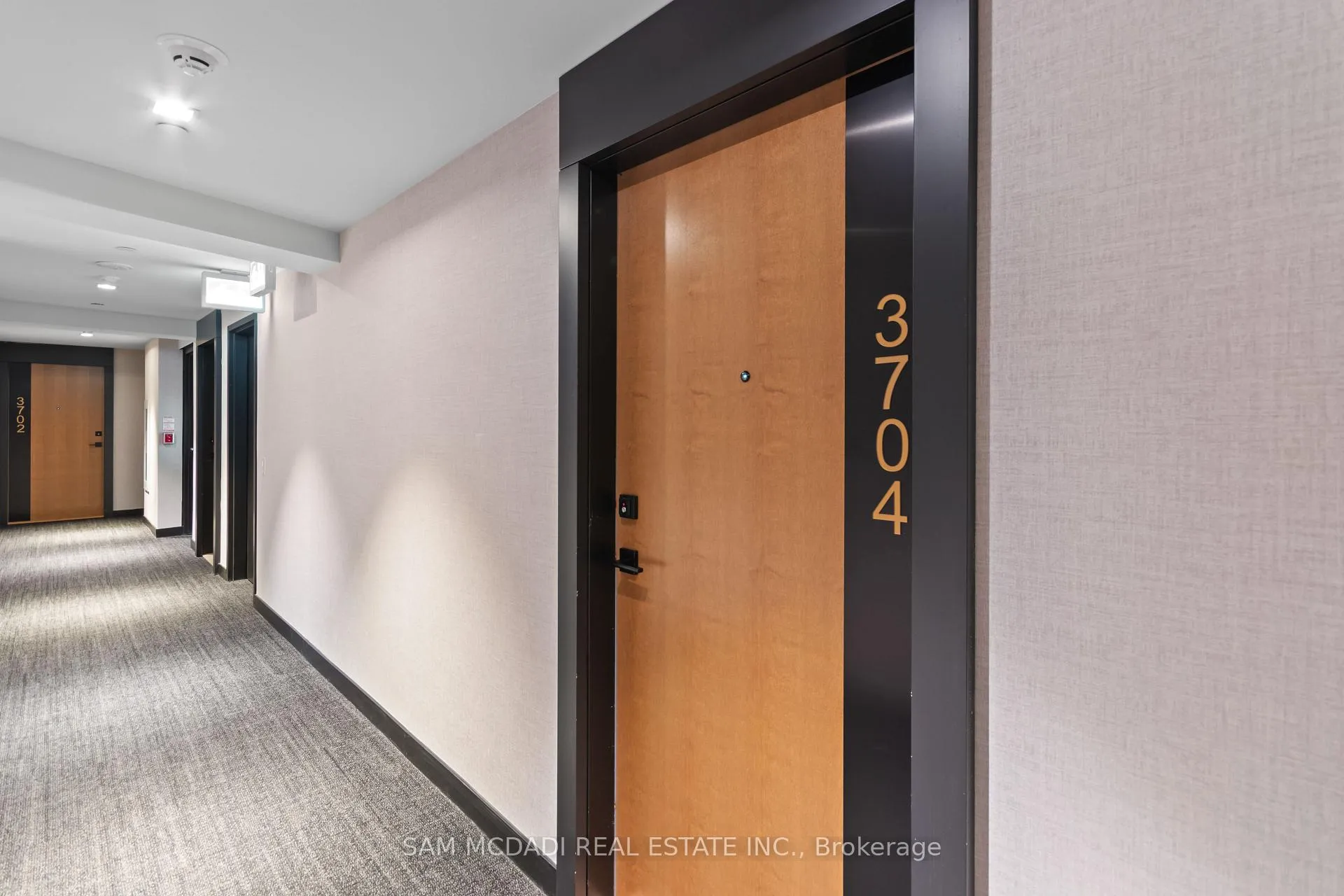 Photo 3 of Unit 3704, 2920 Highway 7, Vaughan, Concord — HOMEH
