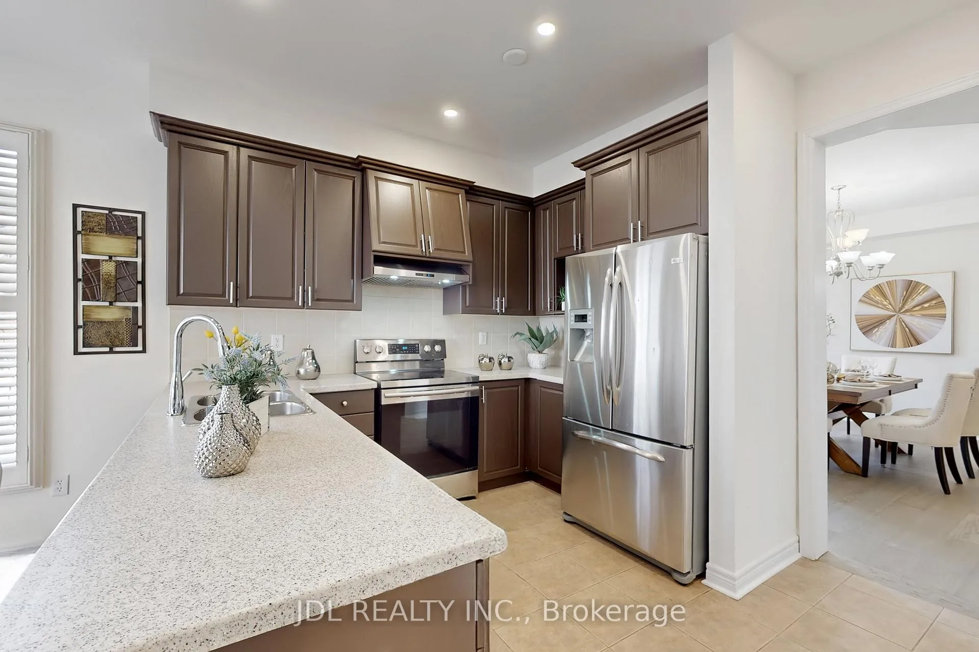 Photo 15 of 54 St Urbain Drive, Vaughan, Vellore Village — HOMEH