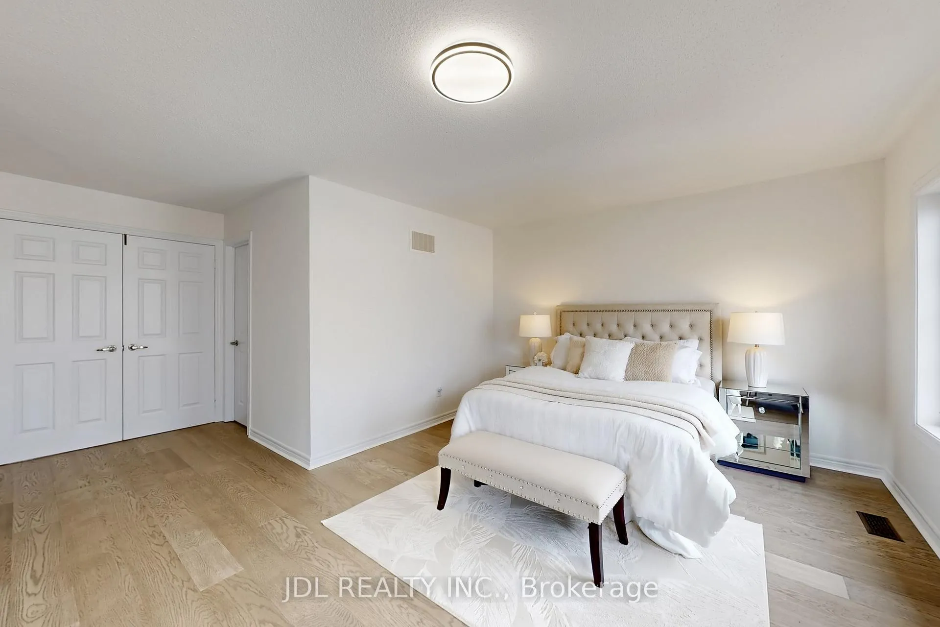 Photo 23 of 54 St Urbain Drive, Vaughan, Vellore Village — HOMEH