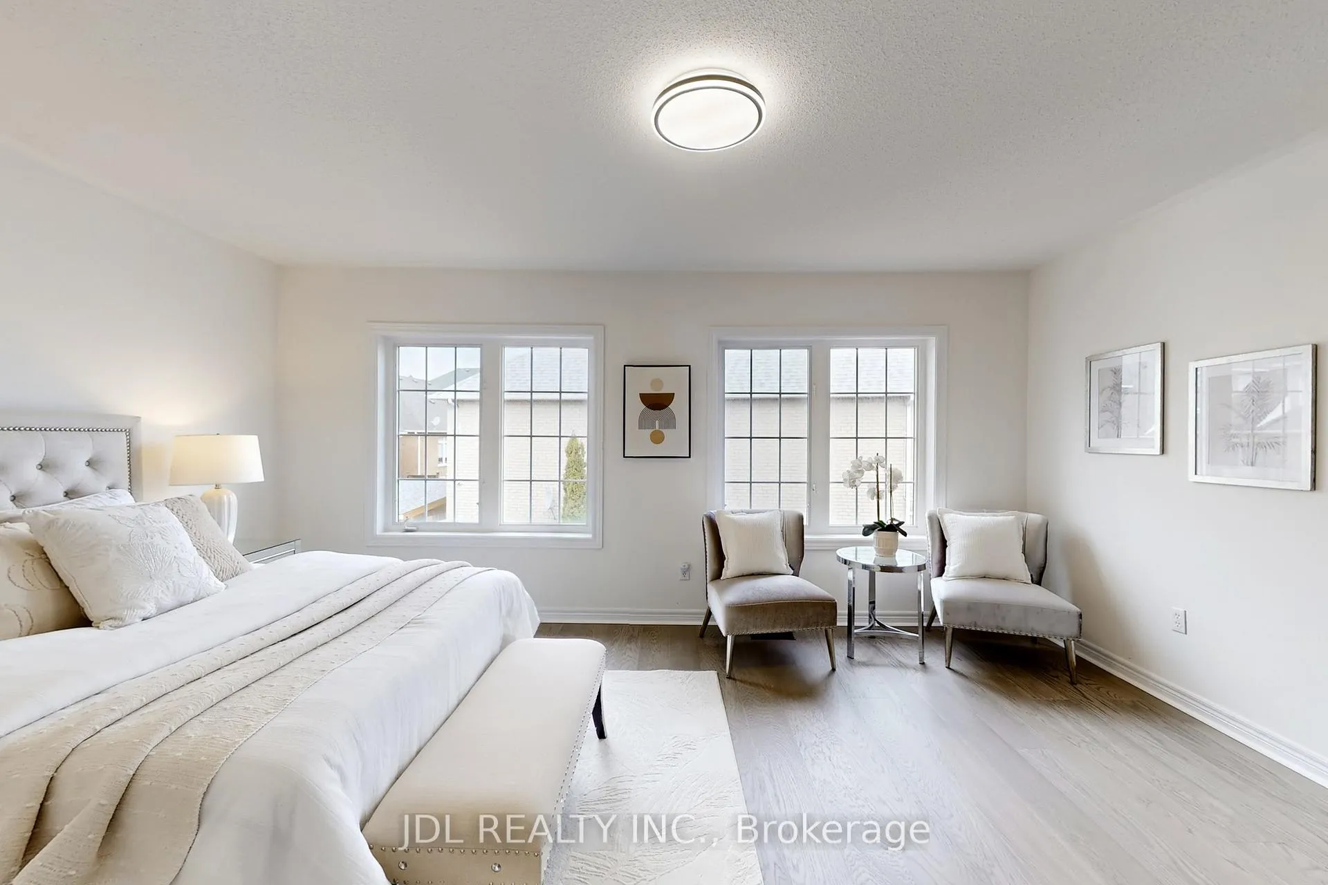 Photo 24 of 54 St Urbain Drive, Vaughan, Vellore Village — HOMEH