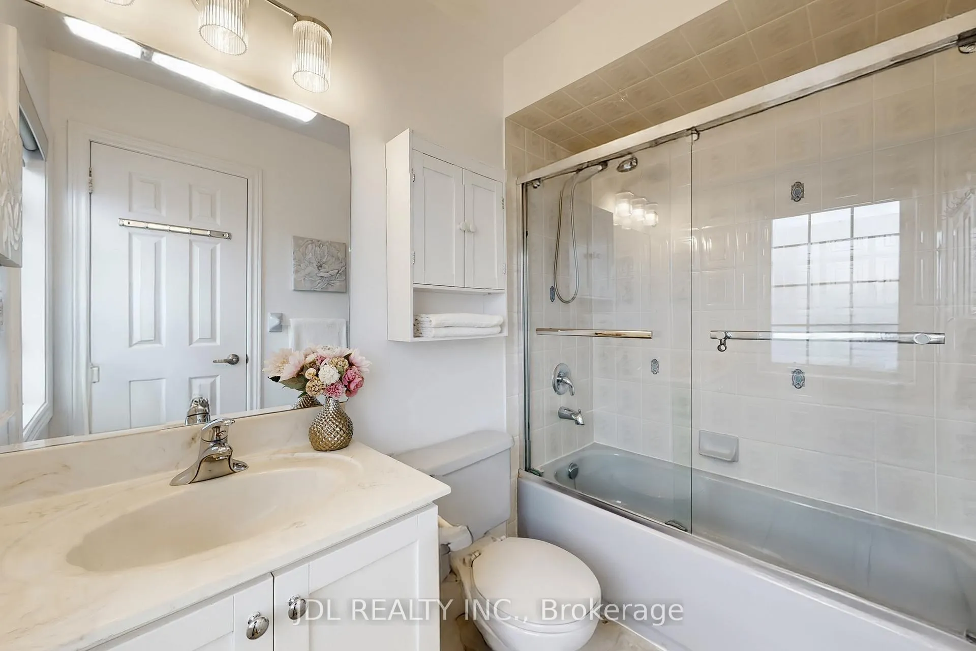 Photo 29 of 54 St Urbain Drive, Vaughan, Vellore Village — HOMEH