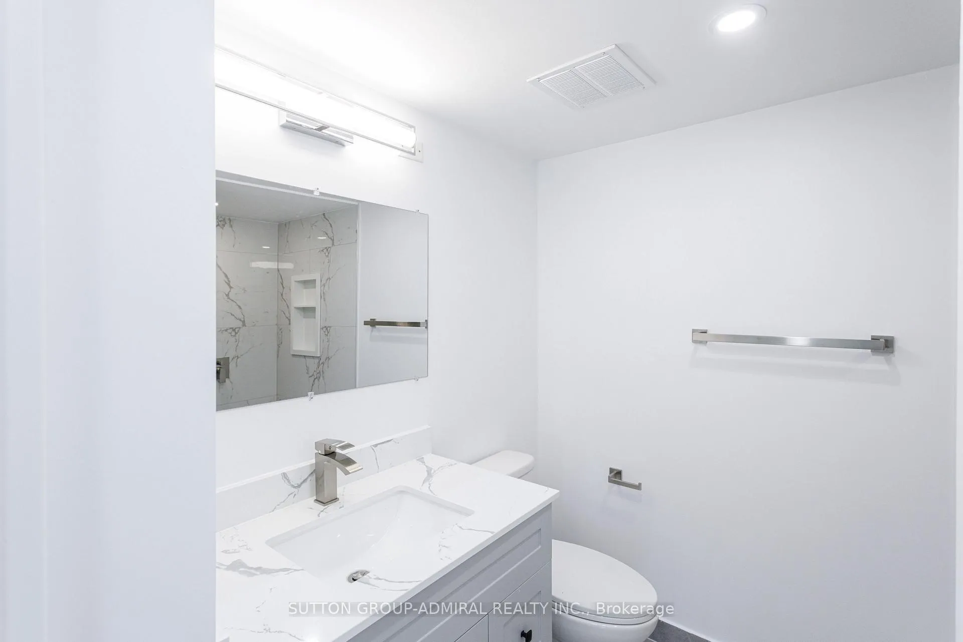 Photo 6 of Unit 1206, 120 Promenade Circle, Vaughan, Brownridge — HOMEH