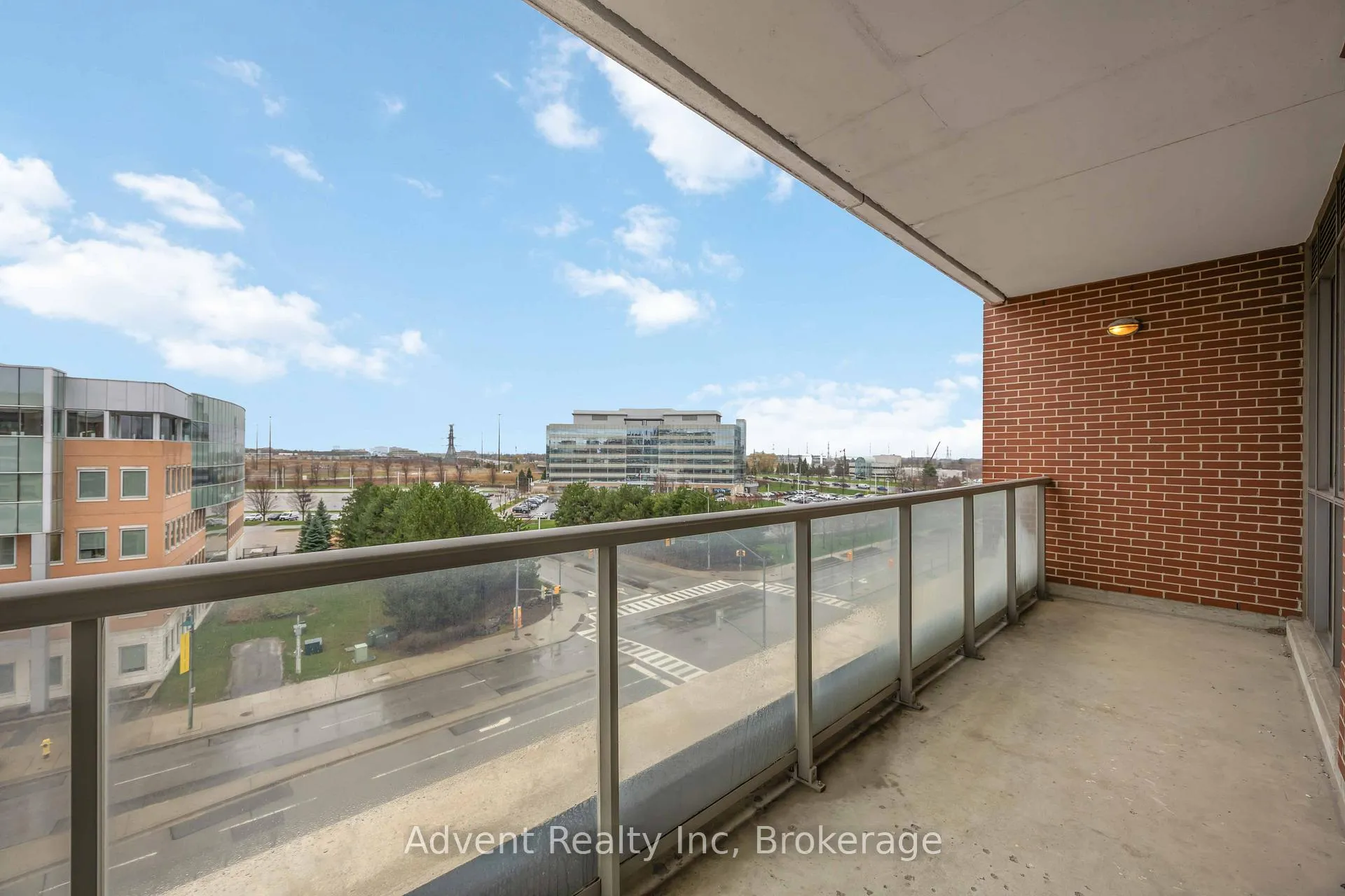 Photo 32 of Unit 604, 1 Upper Duke Crescent, Markham, Unionville — HOMEH