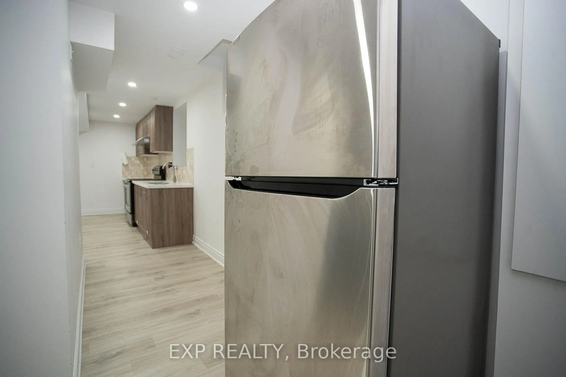 Photo 10 of Unit Bsmt, 26 Saunter Court, Brampton, Fletcher's Meadow — HOMEH