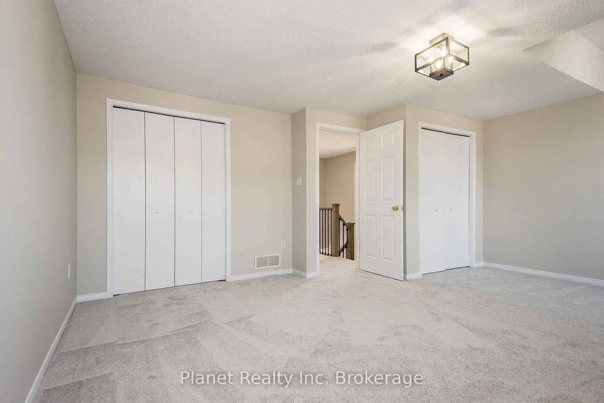 Photo 28 of Unit 10, 124 Gosling Gardens, Guelph, Clairfields/Hanlon Business Park — HOMEH