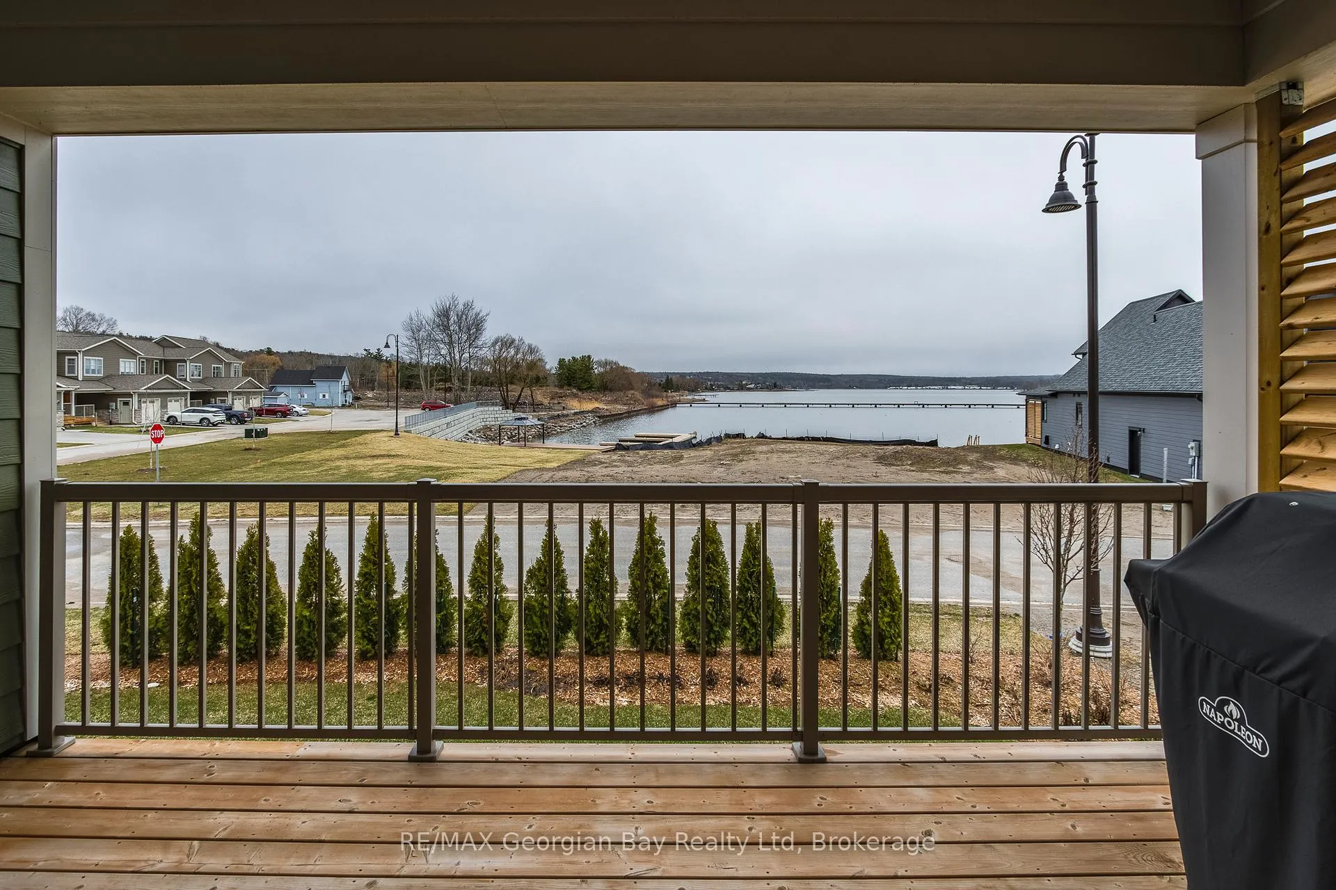 Photo 37 of 2 Magazine Street, Penetanguishene — HOMEH