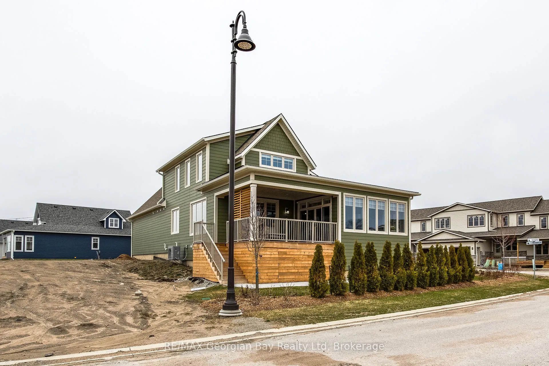 Photo 38 of 2 Magazine Street, Penetanguishene — HOMEH