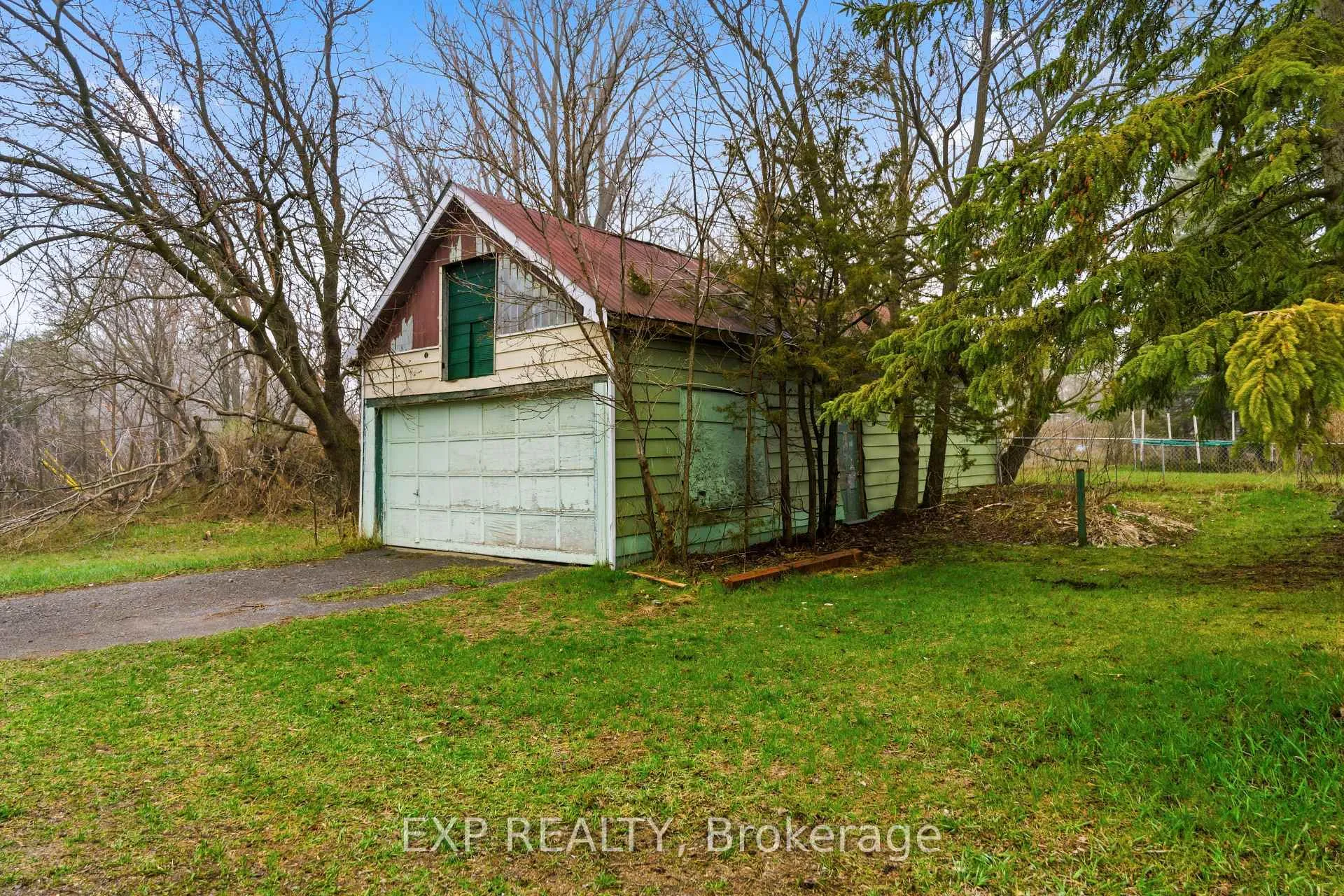 Photo 30 of 52 County 1 Road, Prince Edward County, Hallowell Ward — HOMEH
