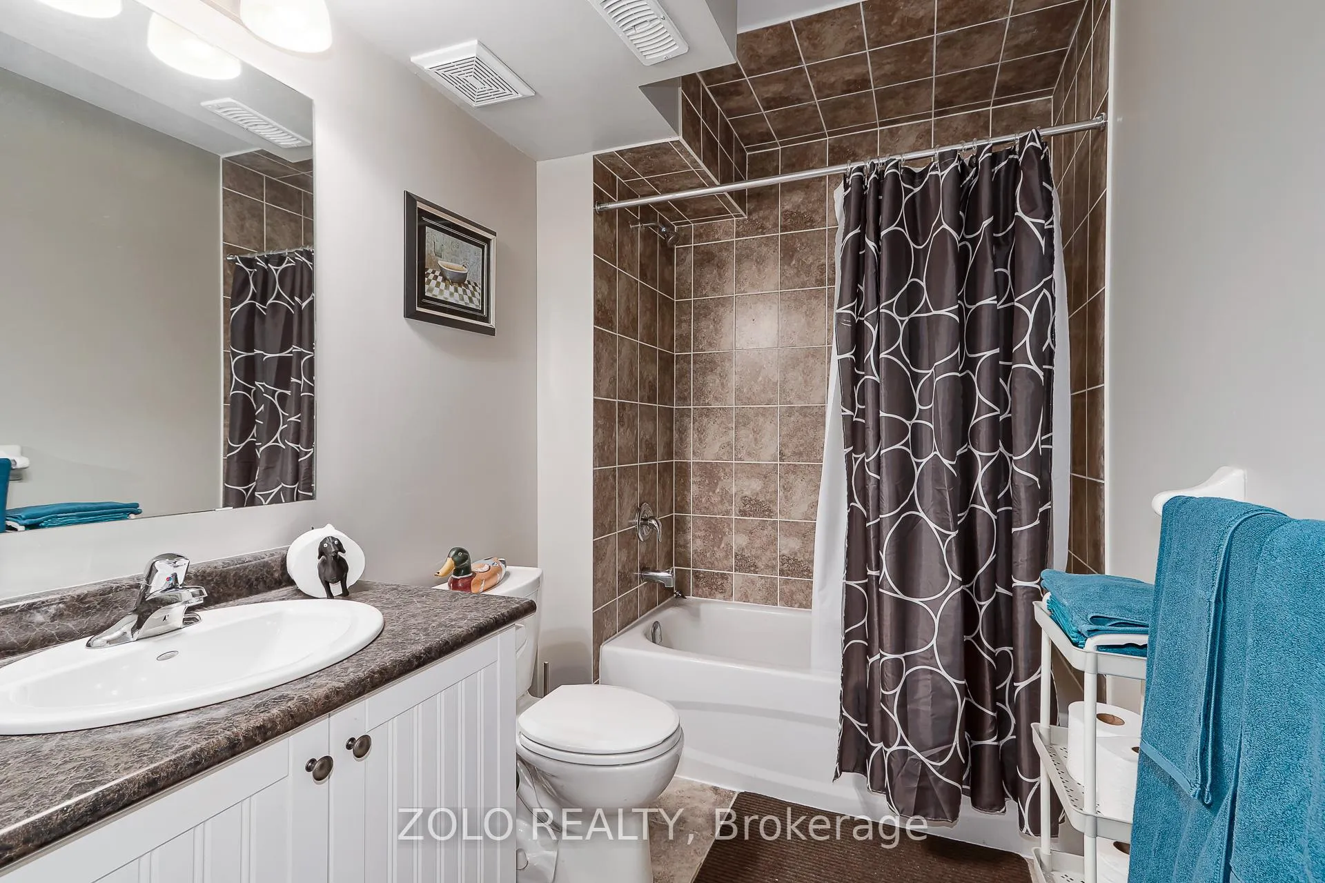 Photo 33 of 41 Middleton Drive, Wasaga Beach — HOMEH