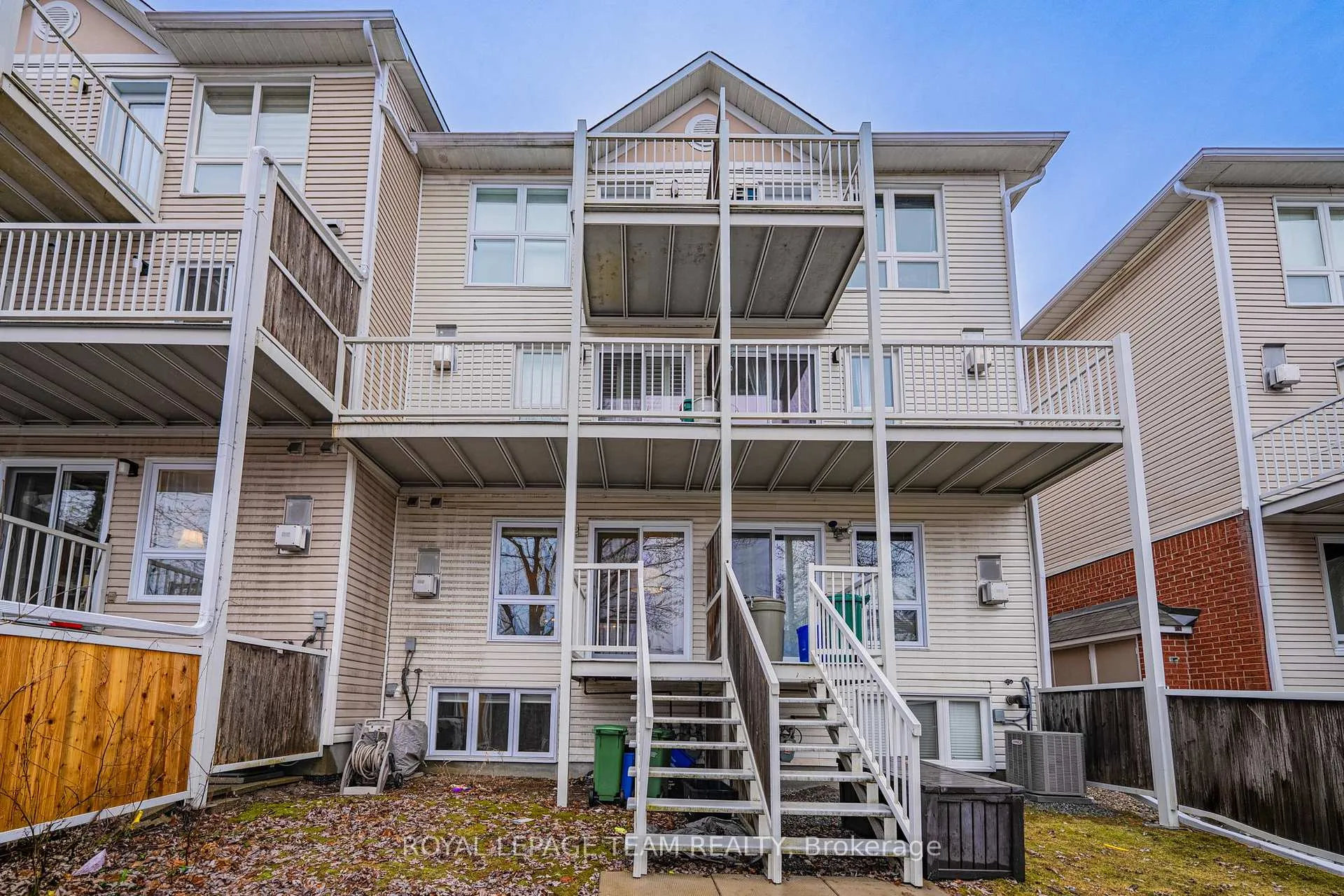 Photo 6 of 1615 Locksley Lane, Ottawa, Beaconwood — HOMEH