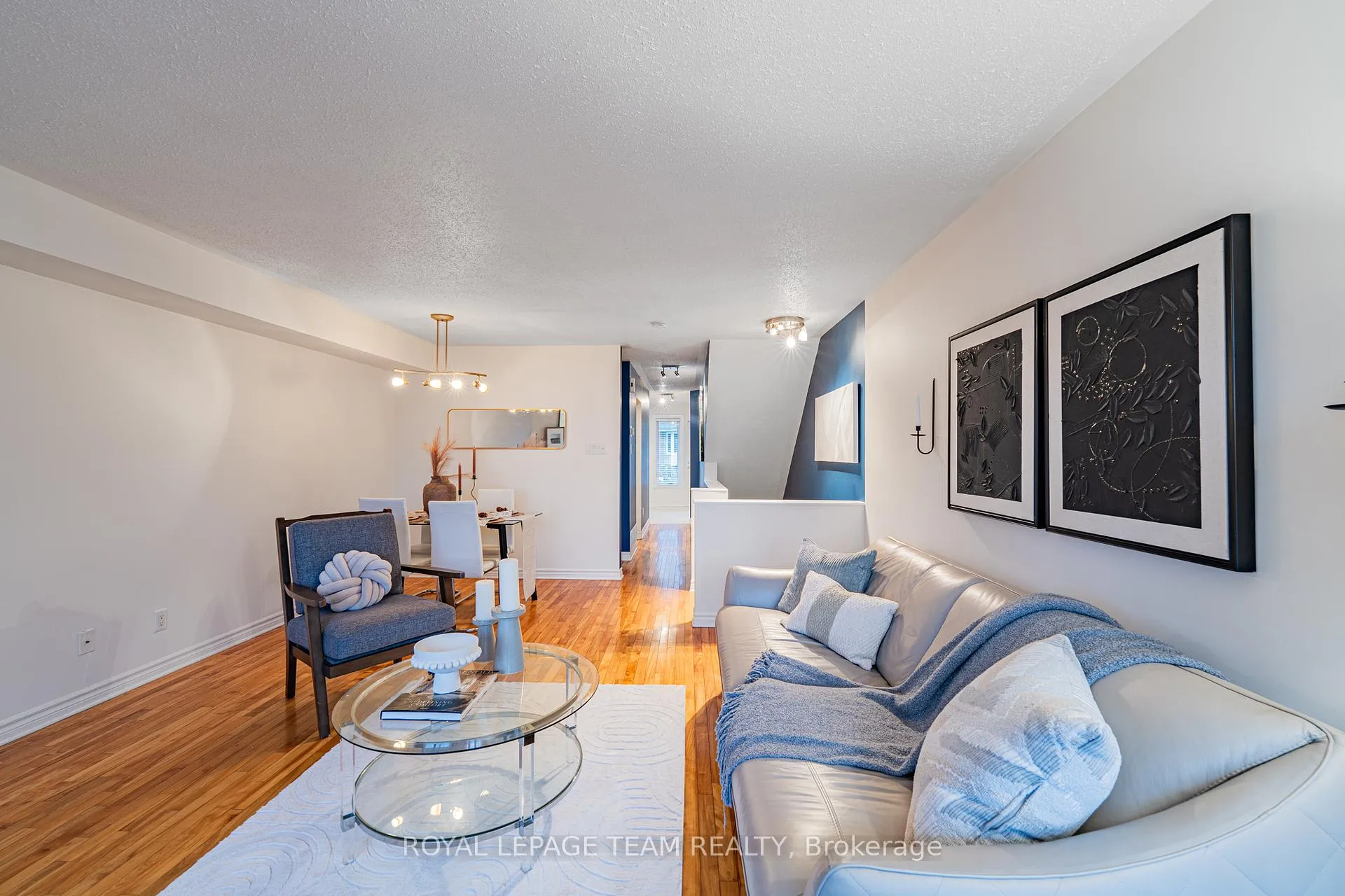 Photo 15 of 1615 Locksley Lane, Ottawa, Beaconwood — HOMEH