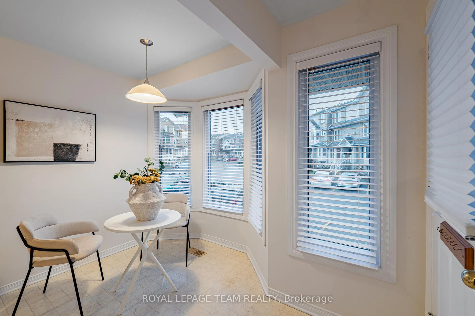Photo 20 of 1615 Locksley Lane, Ottawa, Beaconwood — HOMEH