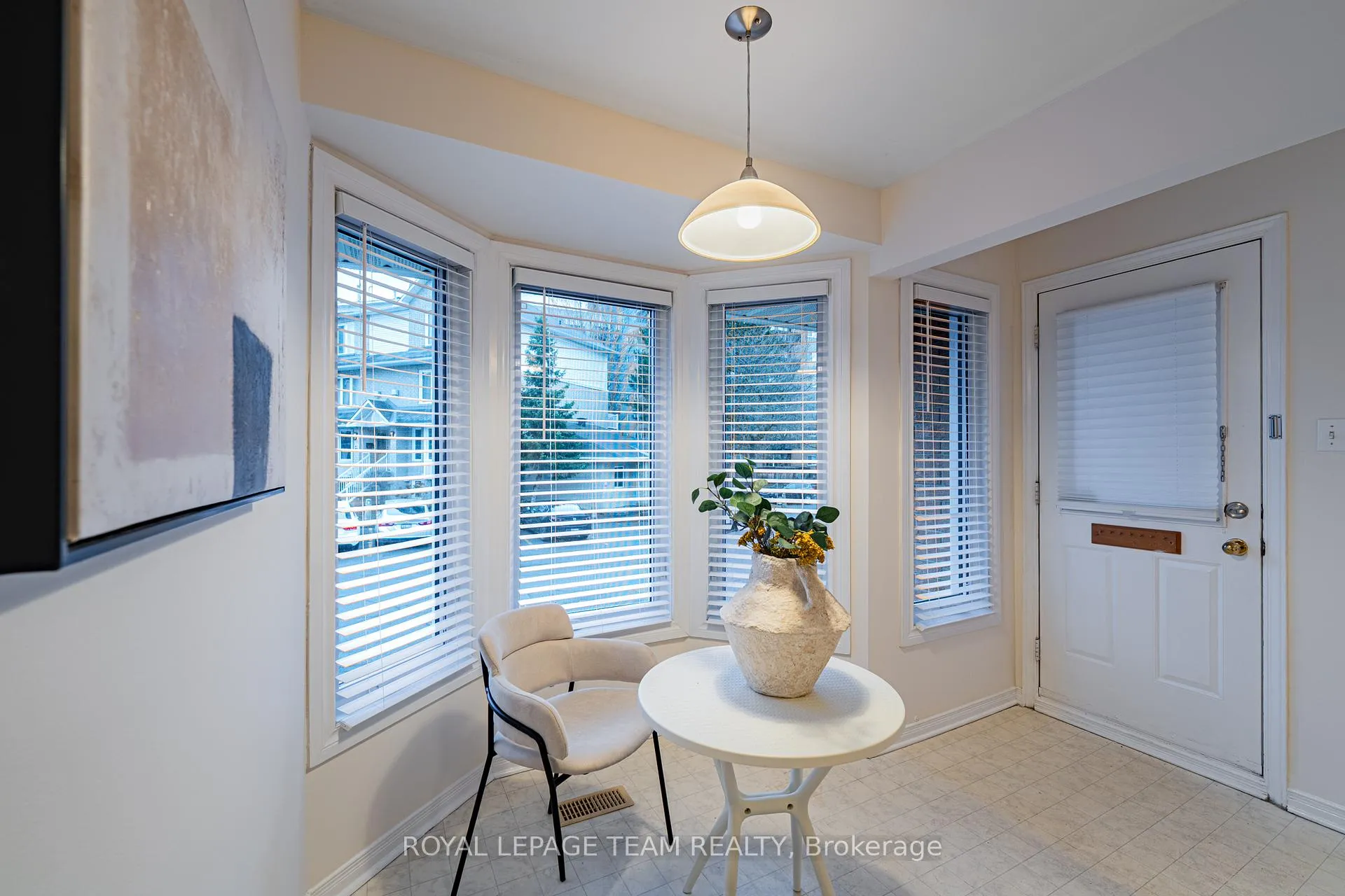 Photo 21 of 1615 Locksley Lane, Ottawa, Beaconwood — HOMEH