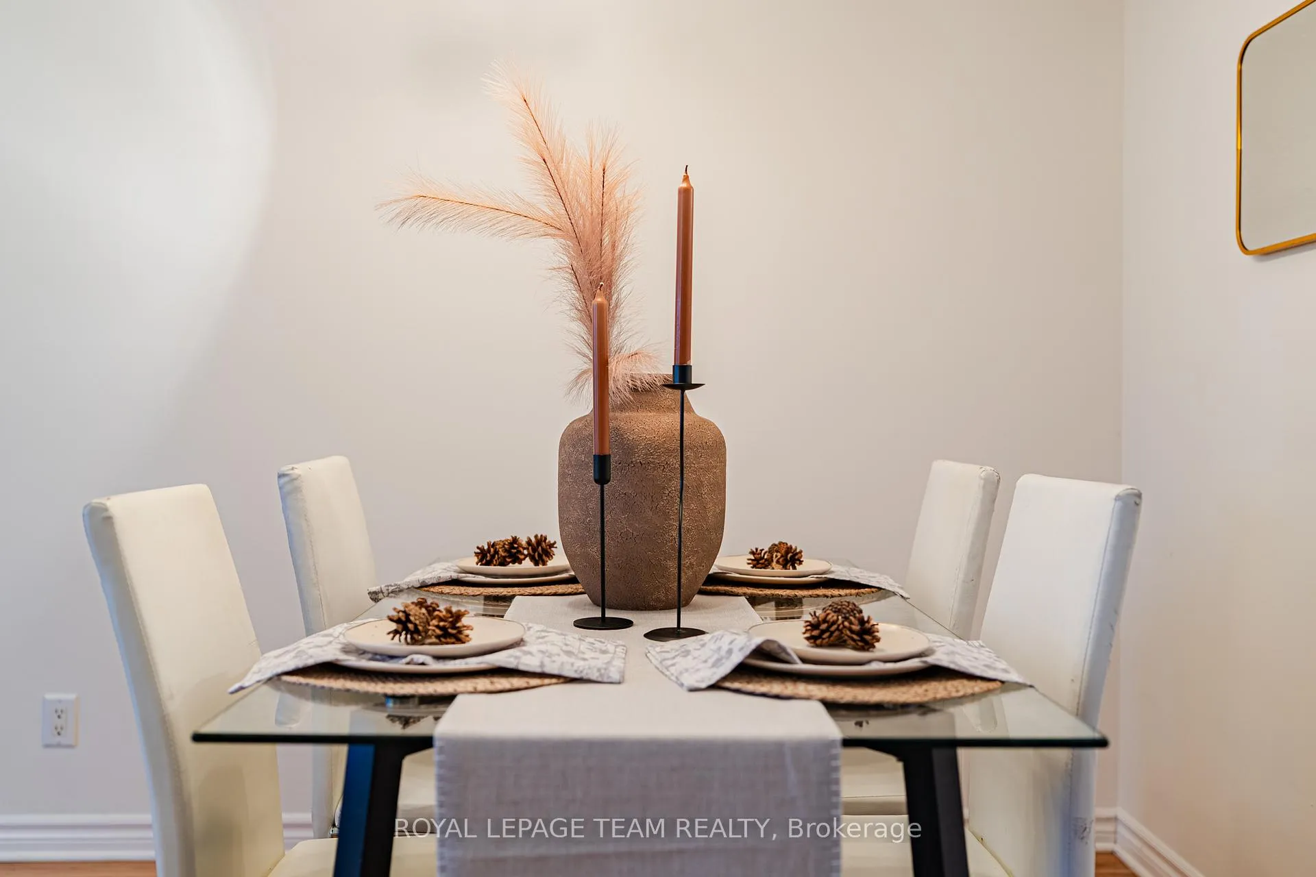 Photo 44 of 1615 Locksley Lane, Ottawa, Beaconwood — HOMEH
