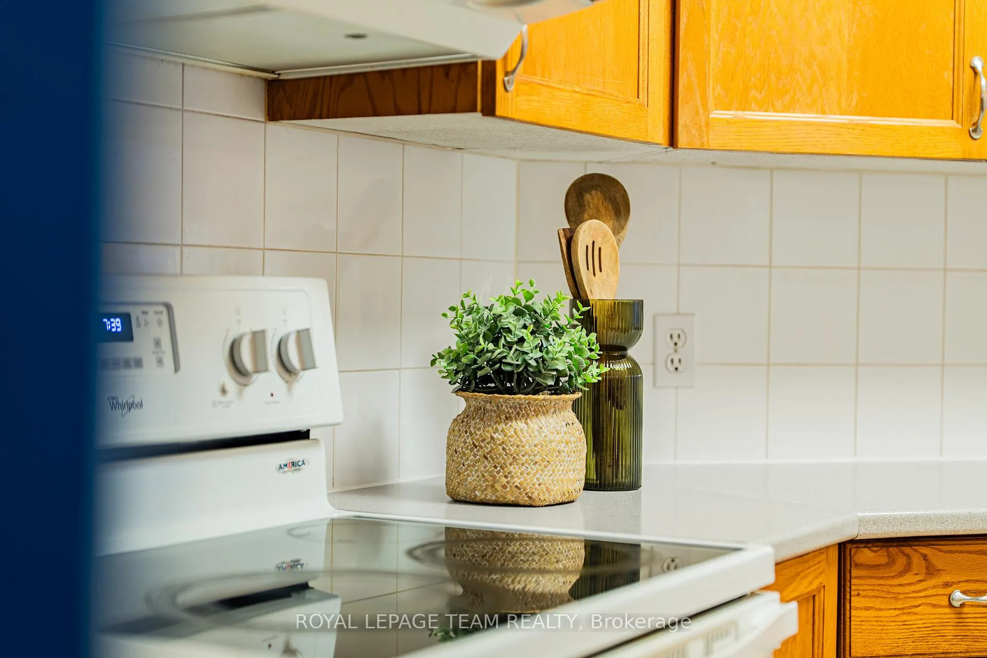 Photo 45 of 1615 Locksley Lane, Ottawa, Beaconwood — HOMEH