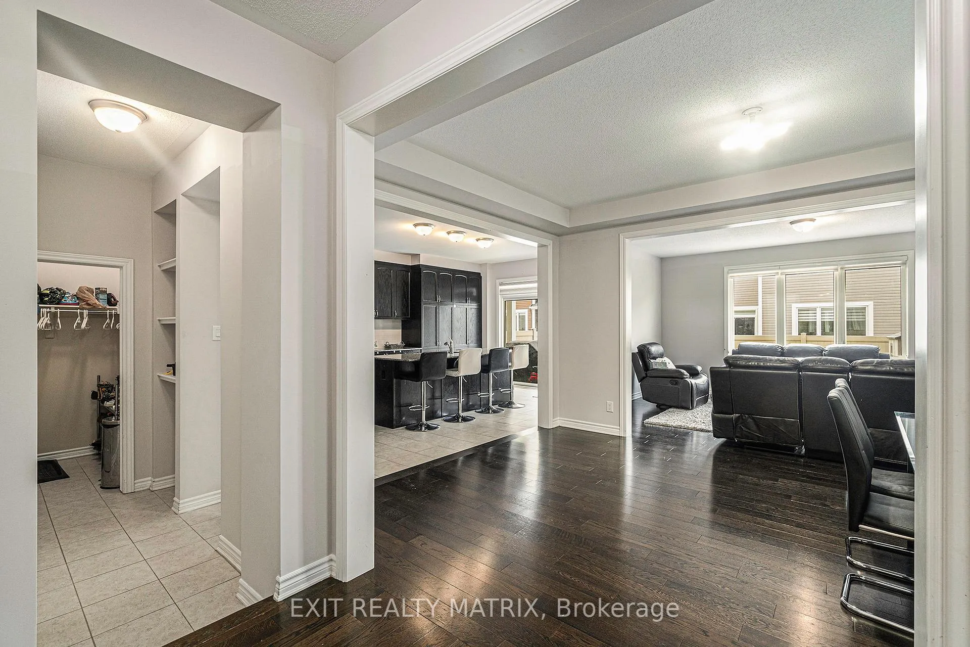 Photo 7 of 350 Sweetclover Way, Ottawa, Avalon West — HOMEH