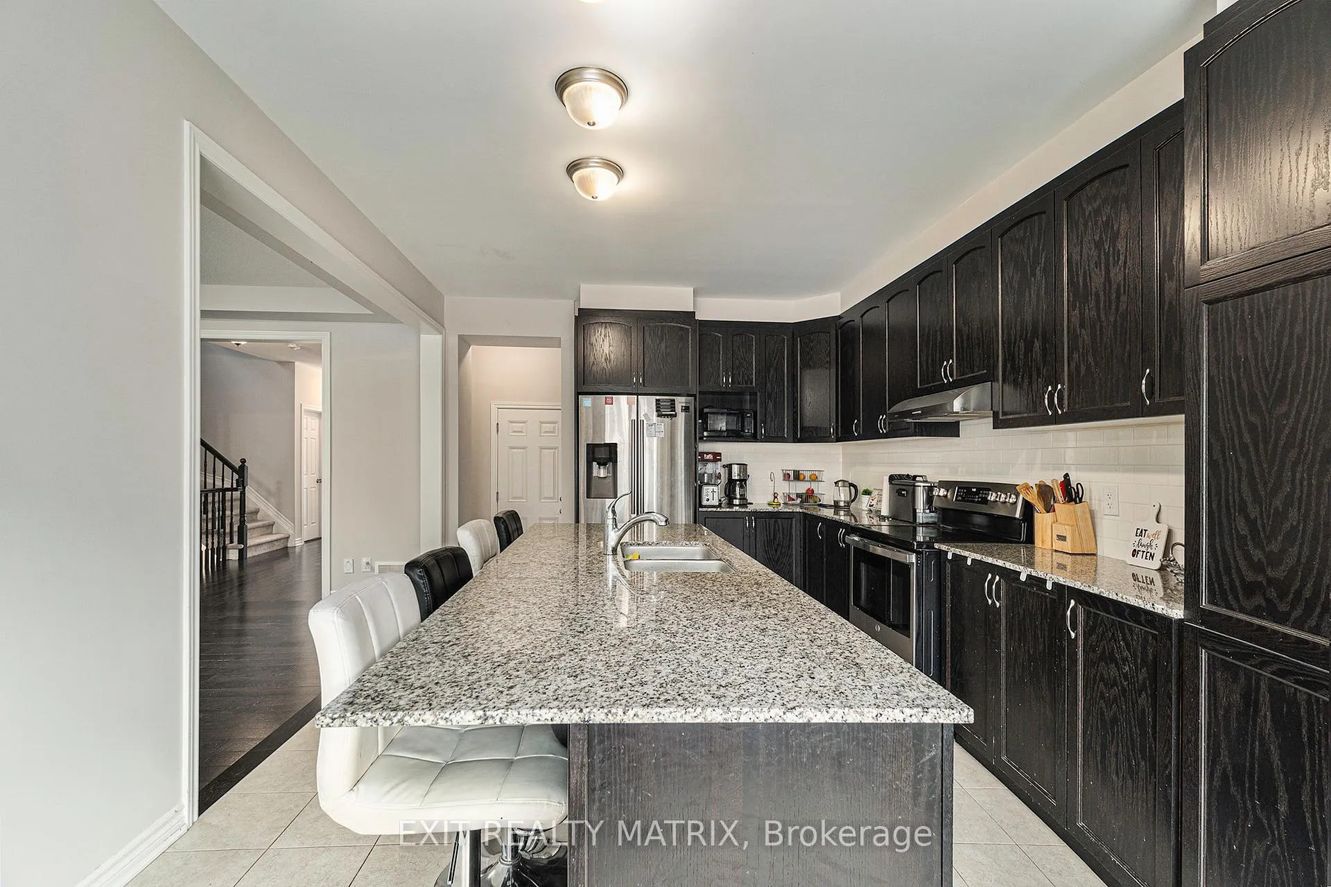 Photo 11 of 350 Sweetclover Way, Ottawa, Avalon West — HOMEH