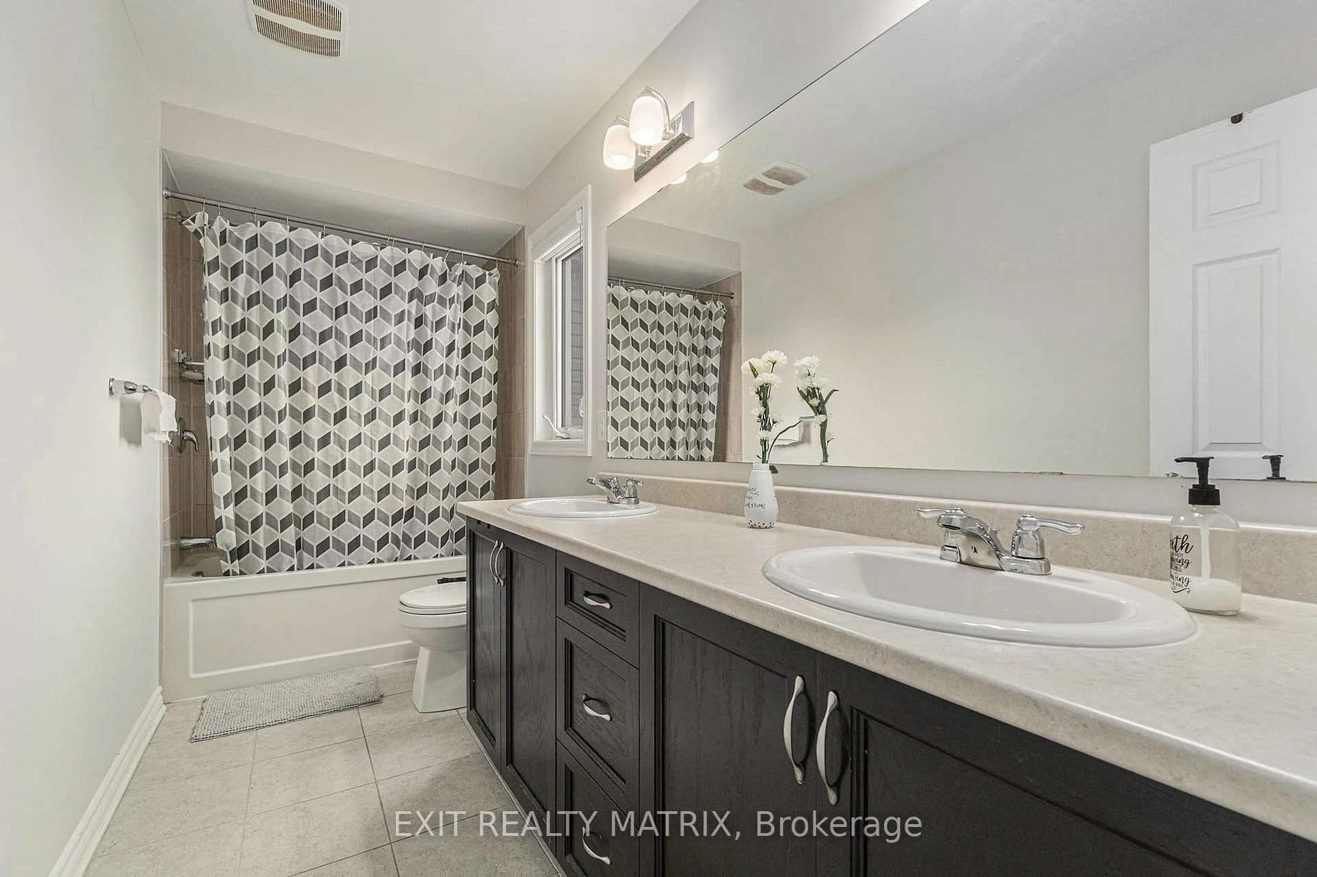 Photo 22 of 350 Sweetclover Way, Ottawa, Avalon West — HOMEH