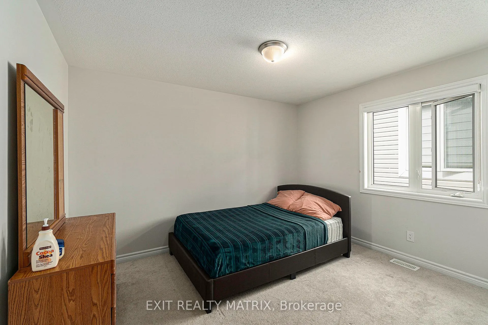 Photo 25 of 350 Sweetclover Way, Ottawa, Avalon West — HOMEH