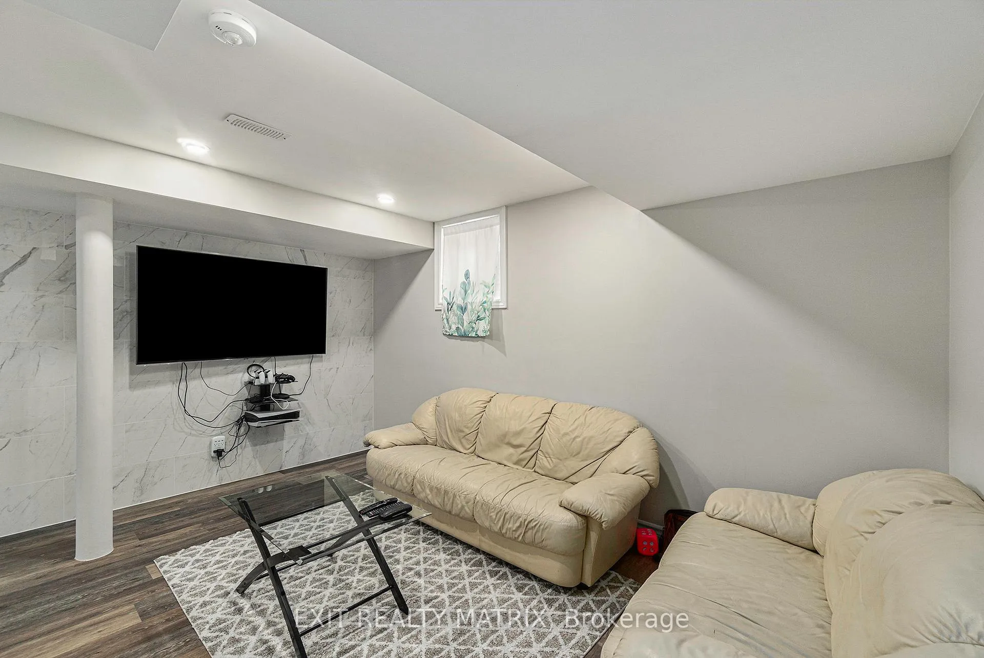 Photo 31 of 350 Sweetclover Way, Ottawa, Avalon West — HOMEH