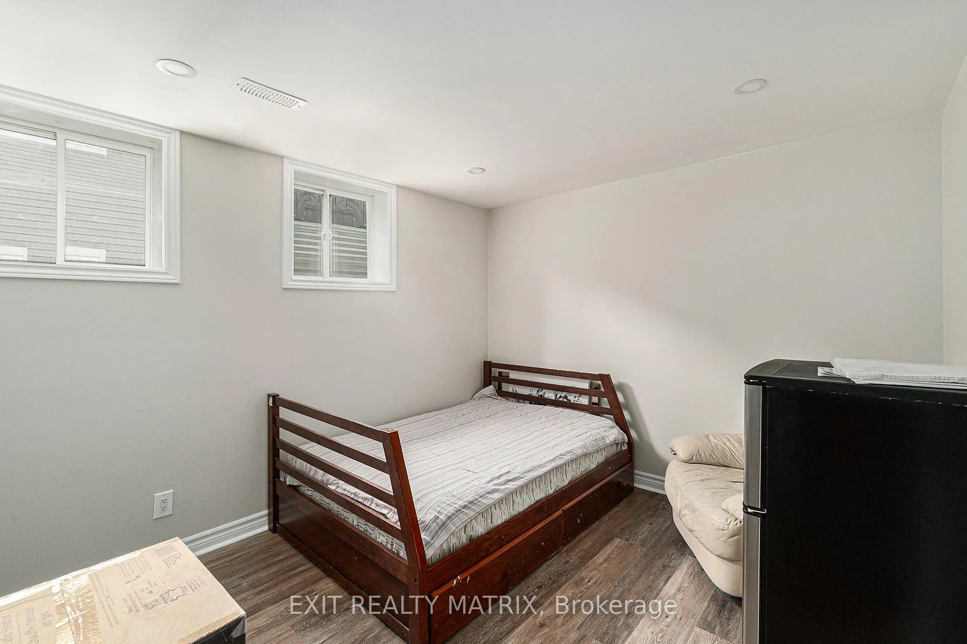 Photo 33 of 350 Sweetclover Way, Ottawa, Avalon West — HOMEH