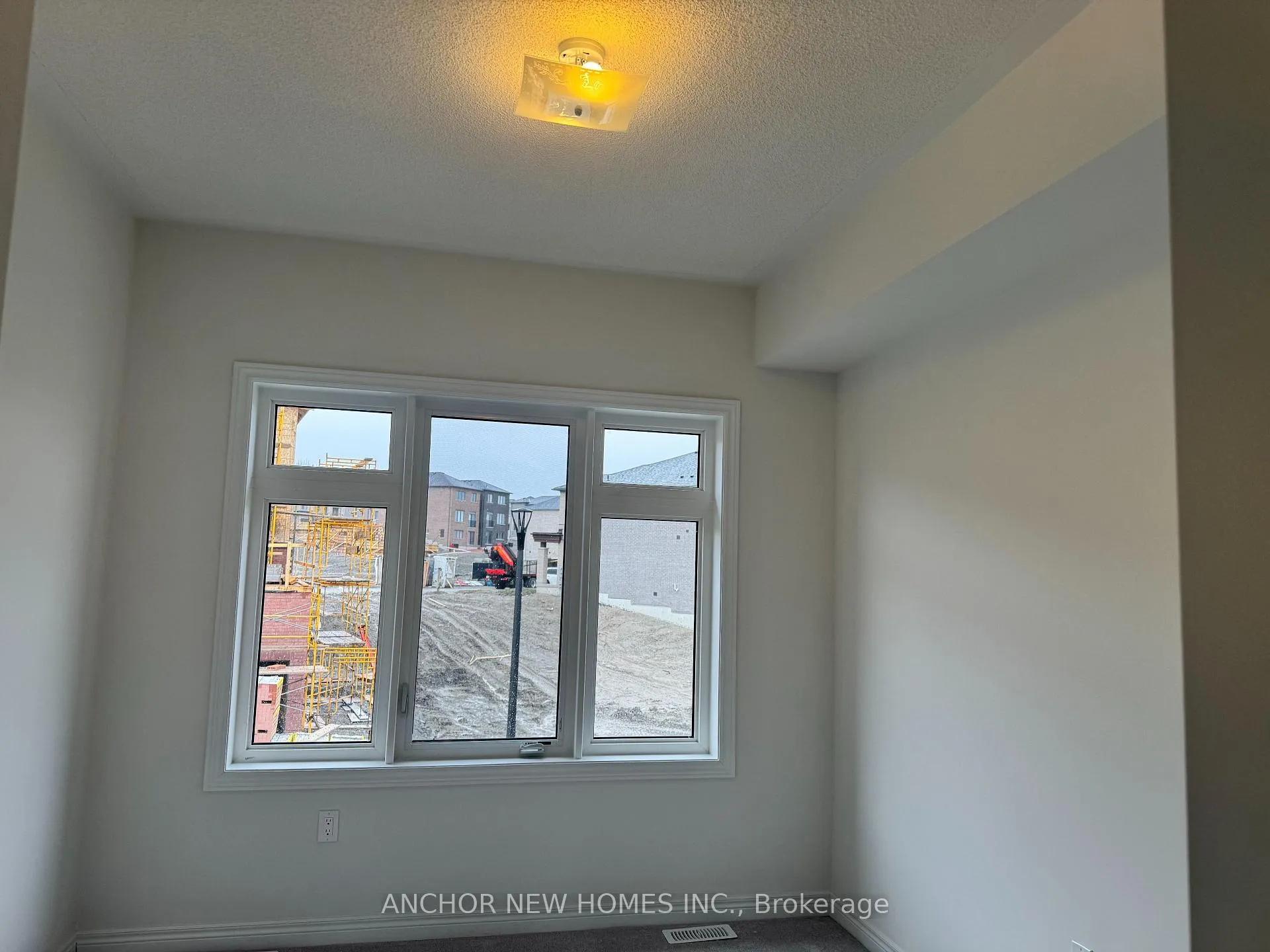 Photo 10 of 1240 Elizabeth Mackenzie Drive, Pickering, Rural Pickering — HOMEH